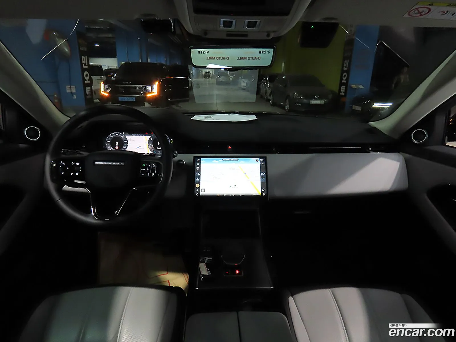 Land Rover Range Rover Evoque 2025 — 16
