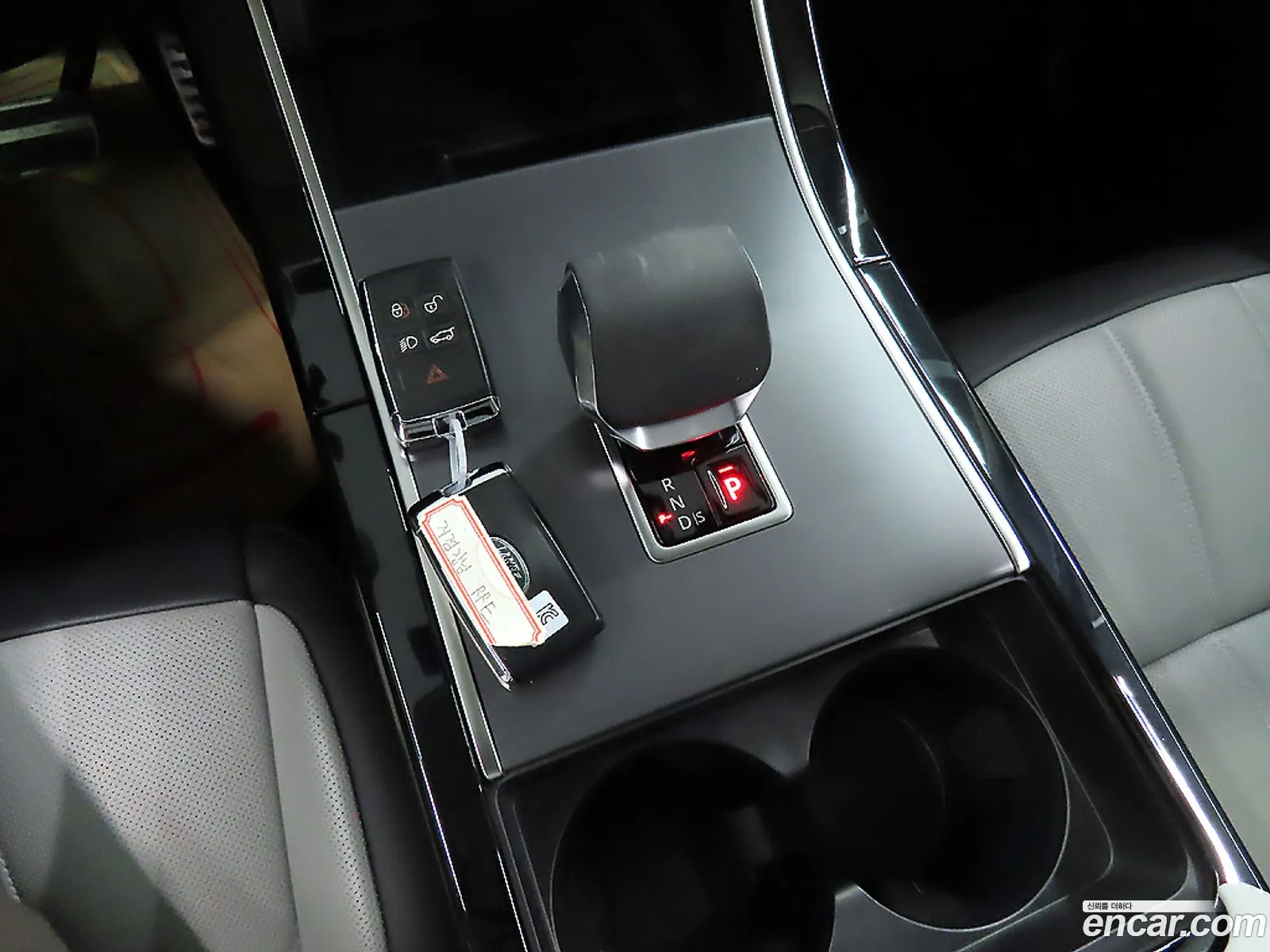 Land Rover Range Rover Evoque 2025 — 2