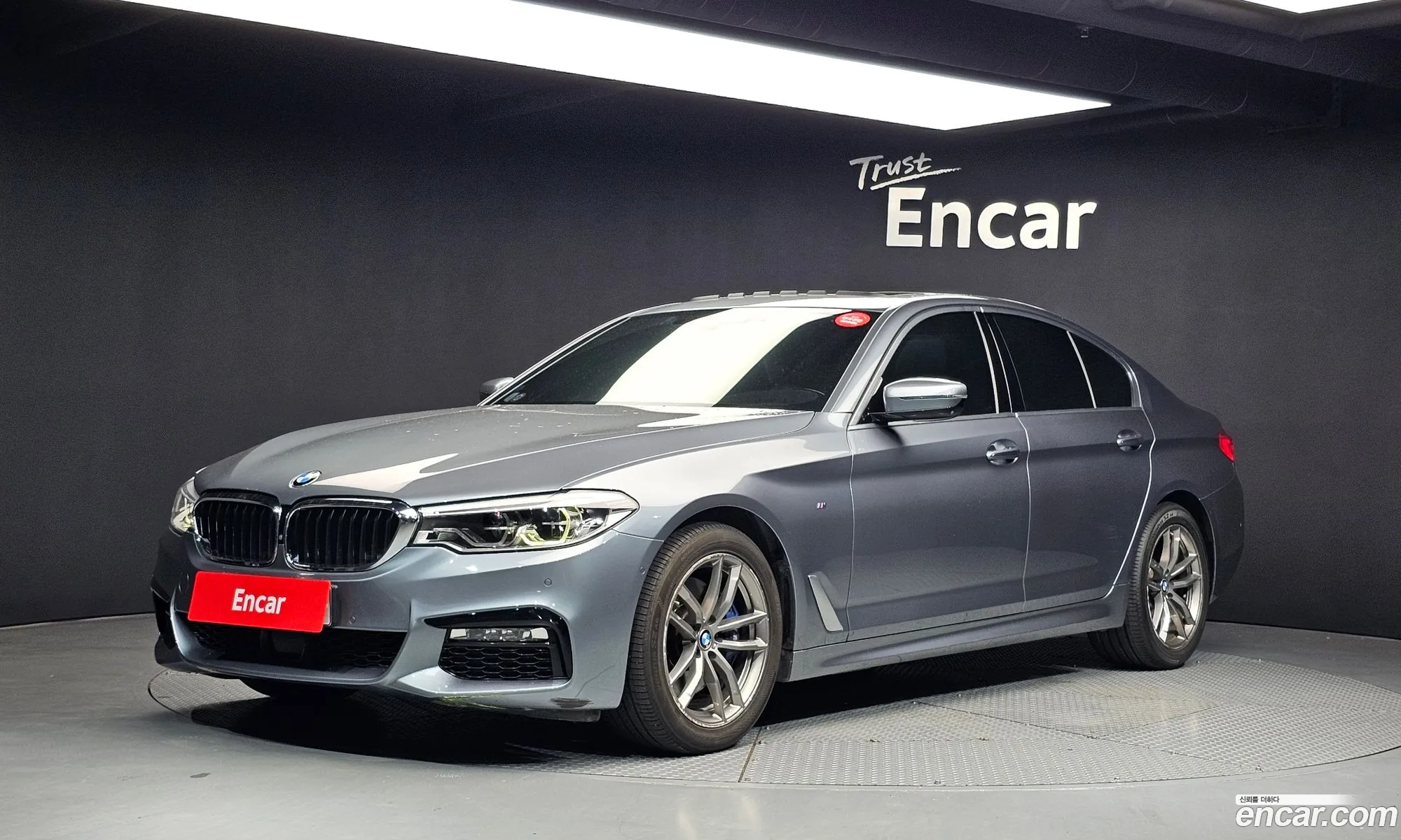 BMW 5 Series 2018 WBAJD3100JB255601 — 16