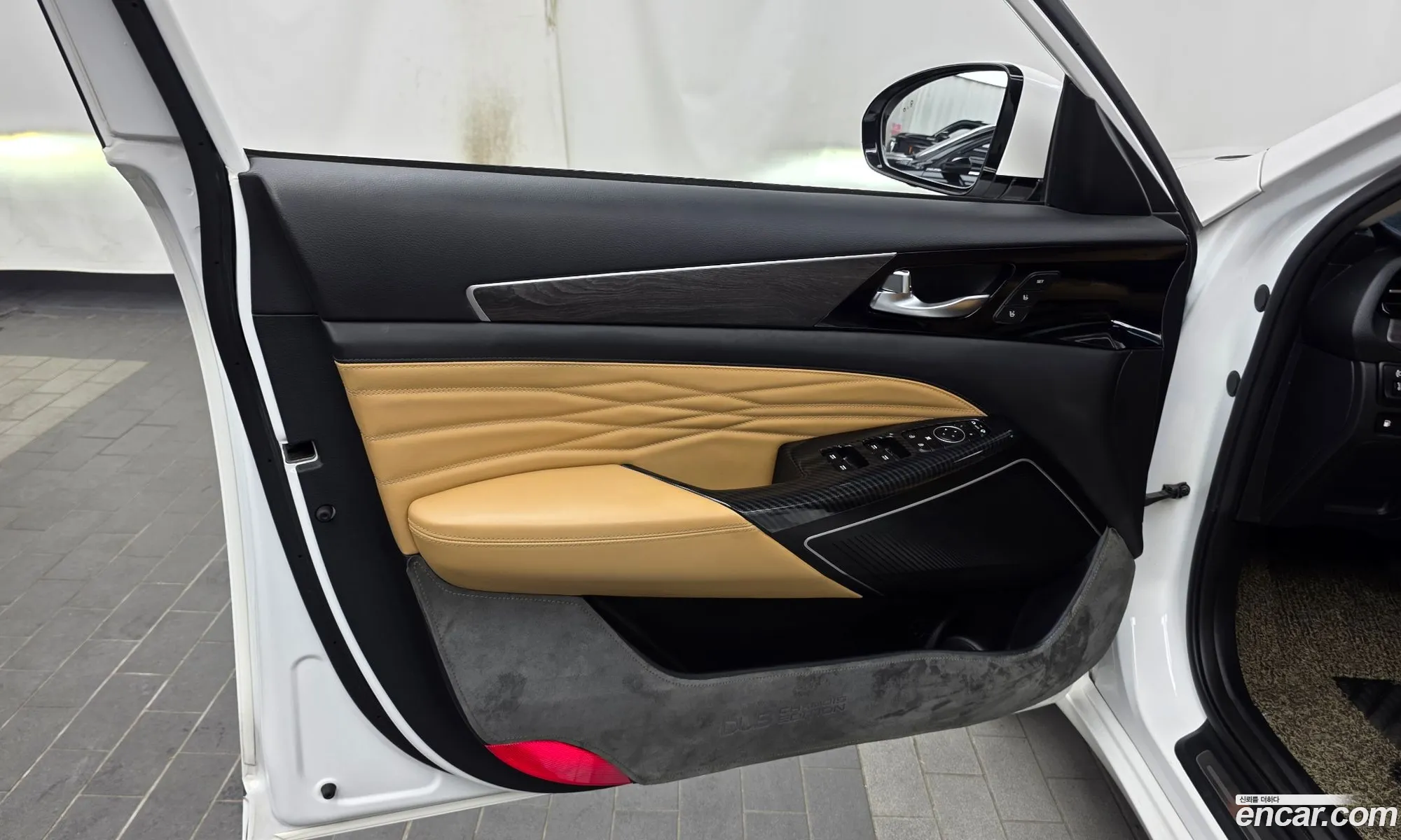 Kia K7 Premier 2020 — 35