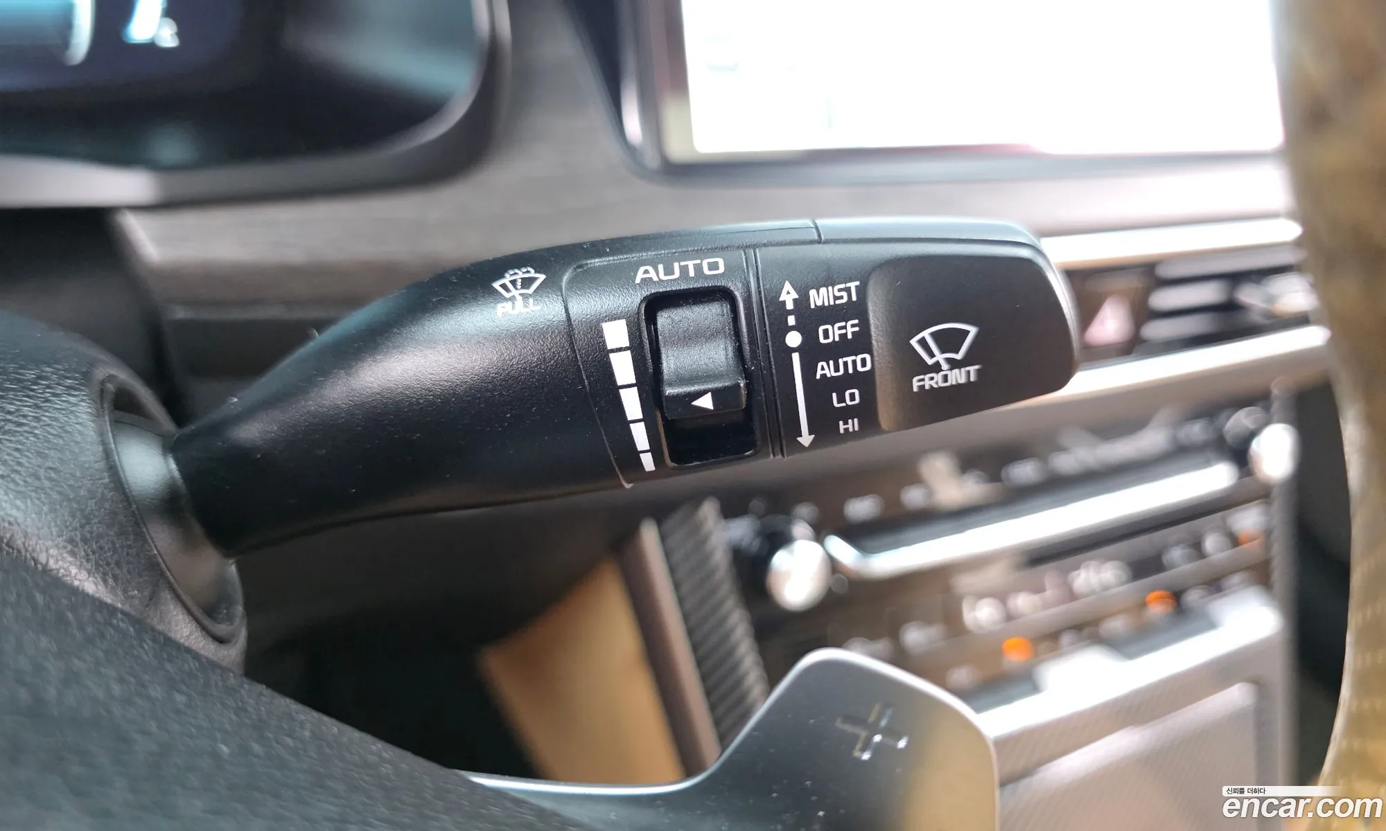 Kia K7 Premier 2020 — 12