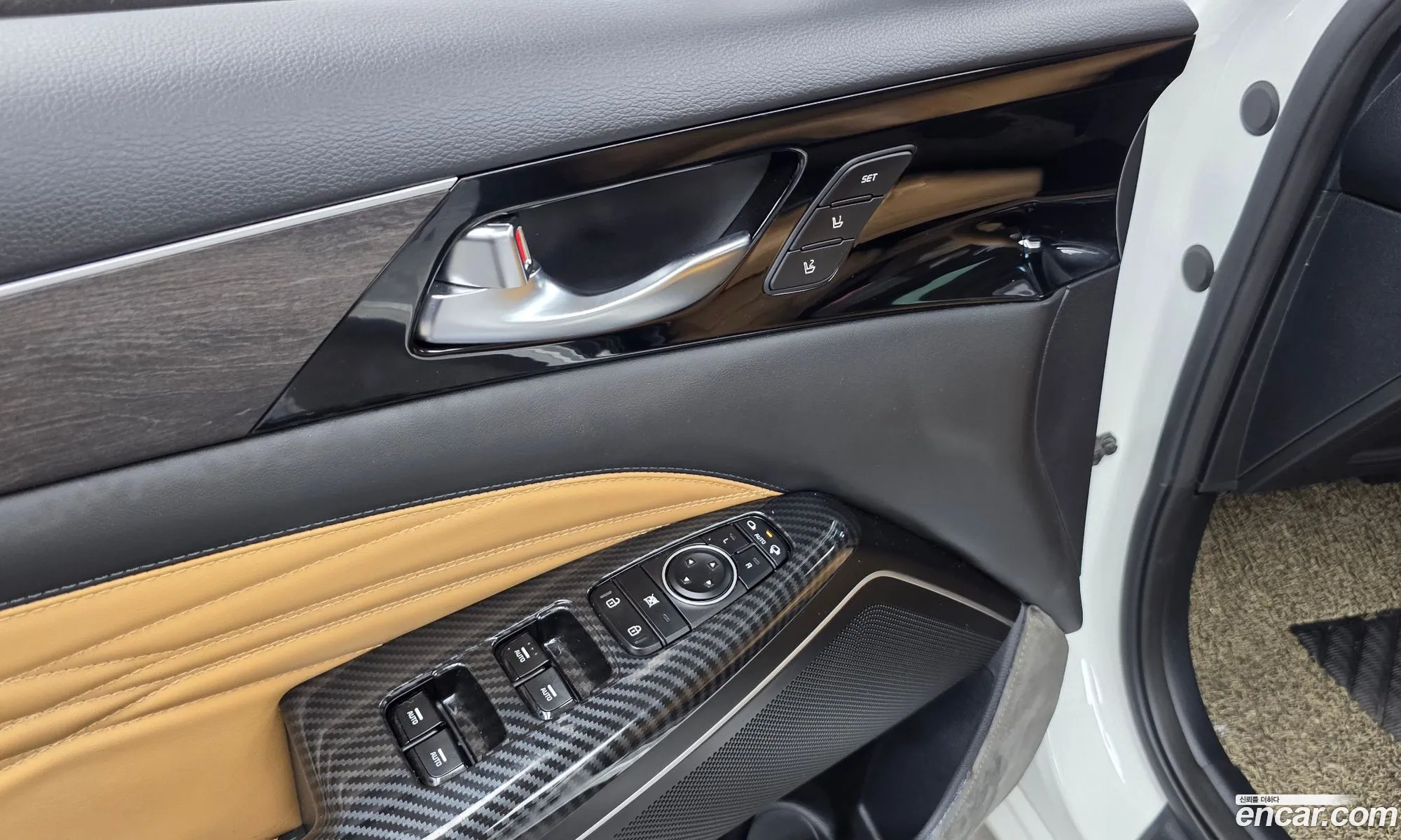 Kia K7 Premier 2020 — 17