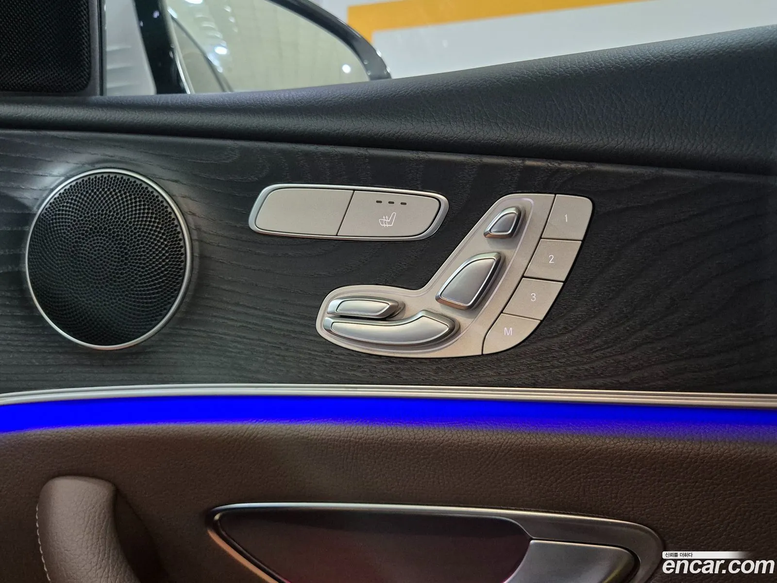 Mercedes-Benz E-Class W213 2020 — 14