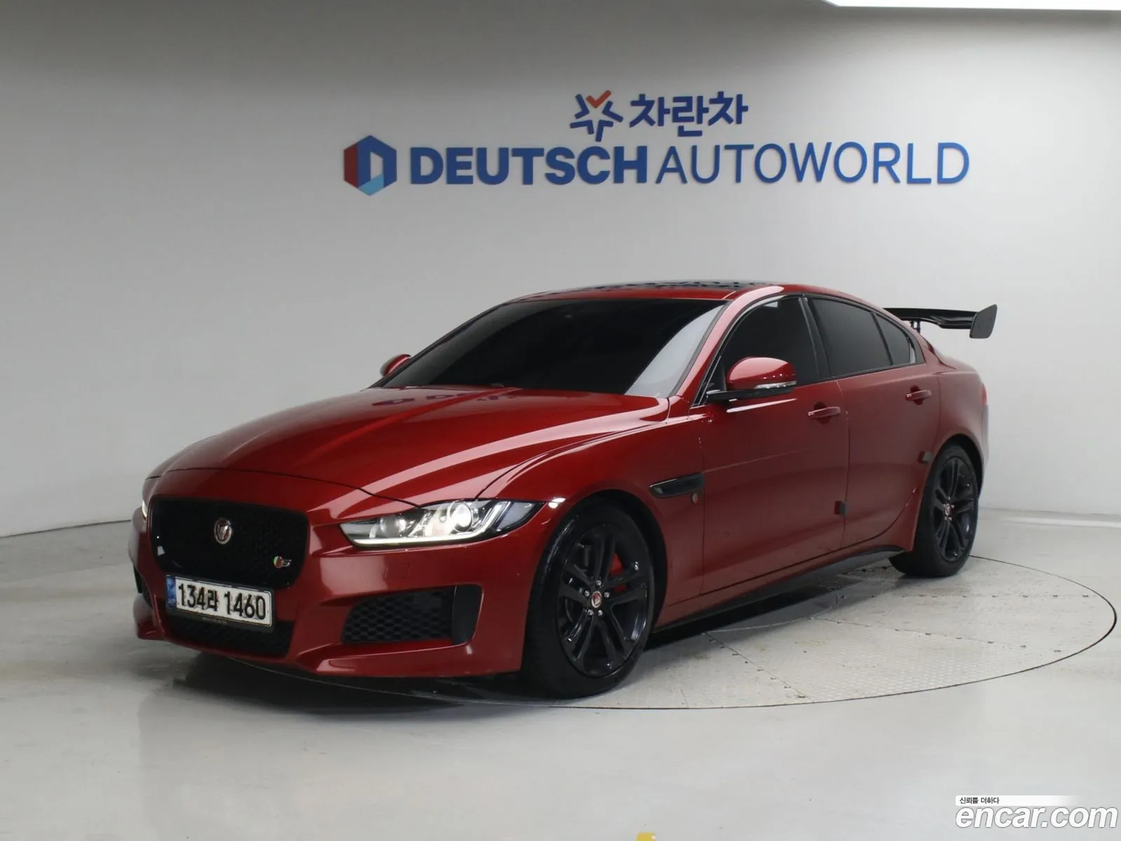 Jaguar XE 2016 — 6