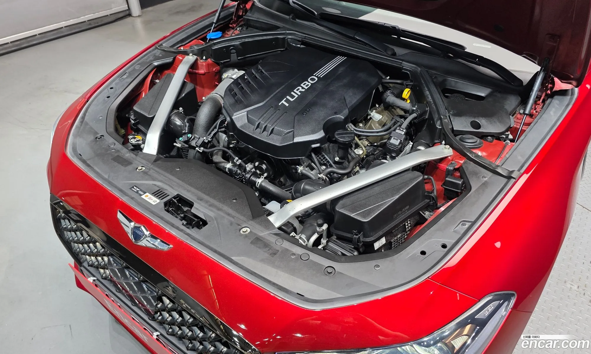 Genesis G70 2019 KMTG541EDKU039248 — 6