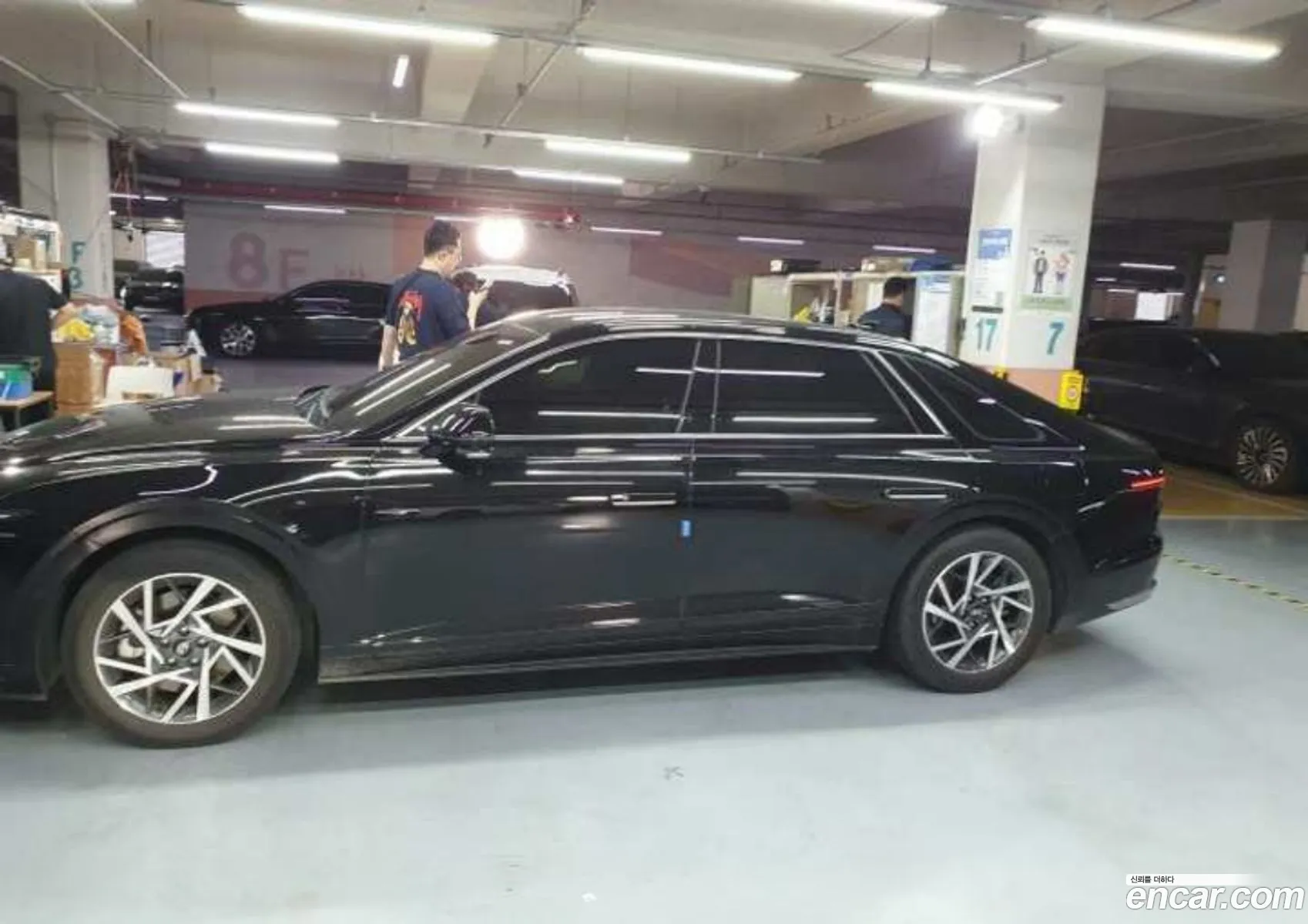 Hyundai Grandeur 2023 — 12