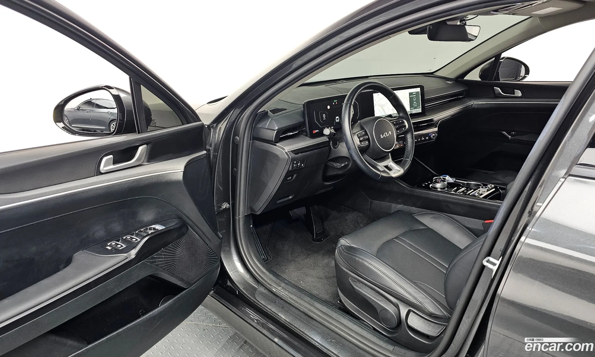 Kia K5 2025 KNAG241ABSA404102 — 22