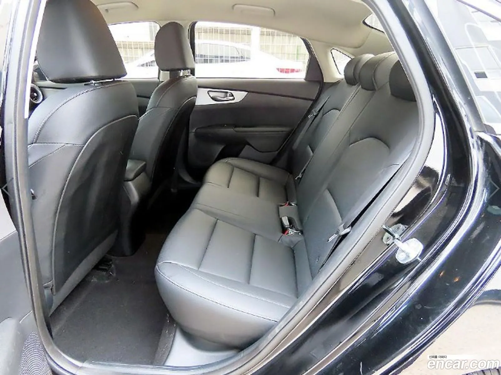 Kia K3 2021 — 4