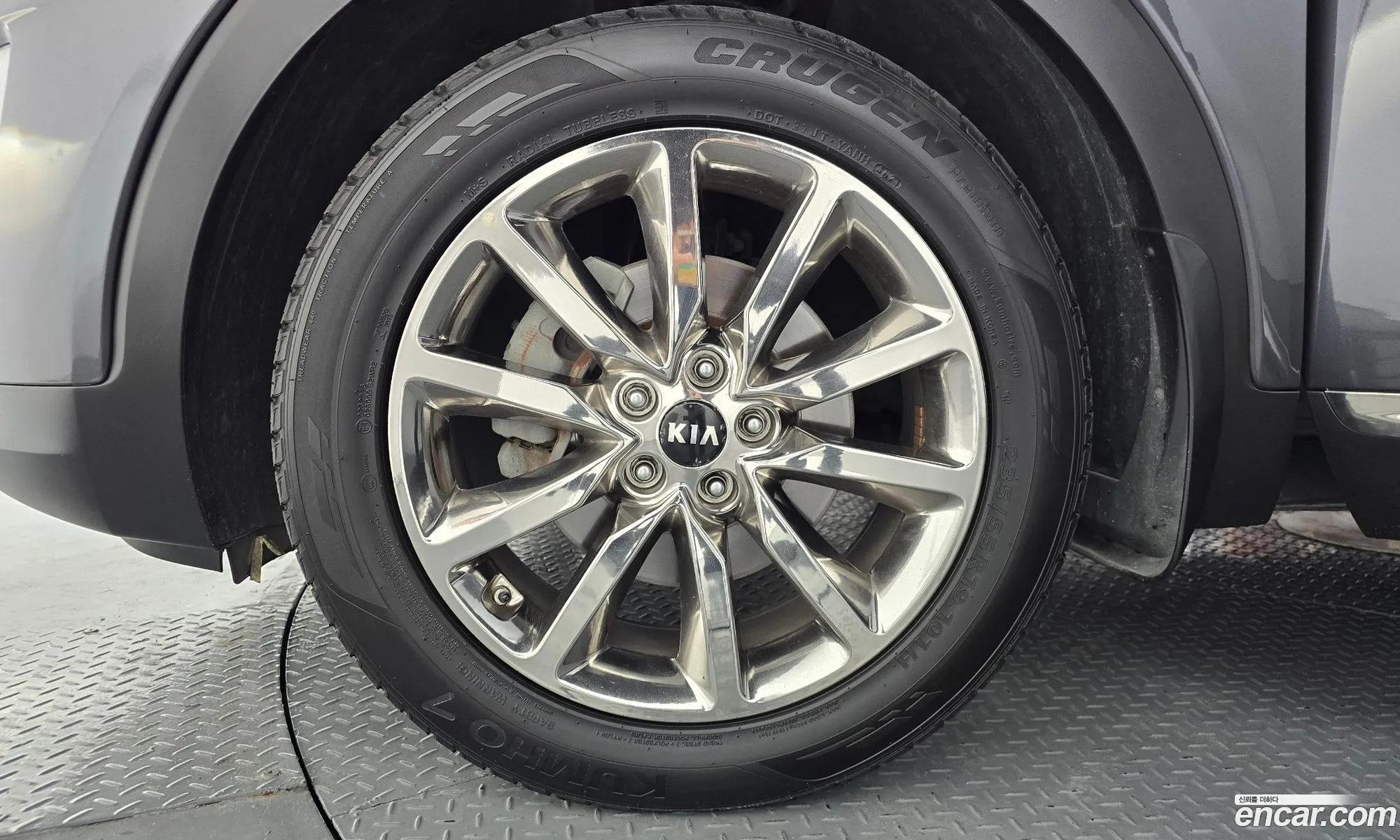 Kia Sorento 2015 KNAPK81ABFA094575 — 2