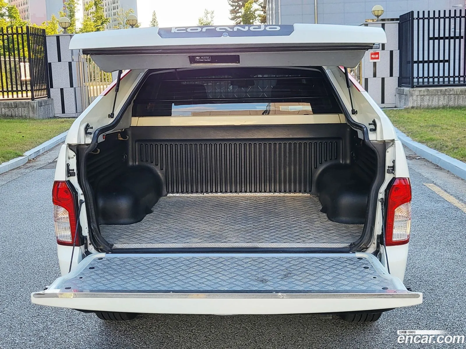 KG Mobility (SsangYong) Korando Sports 2017 — 12