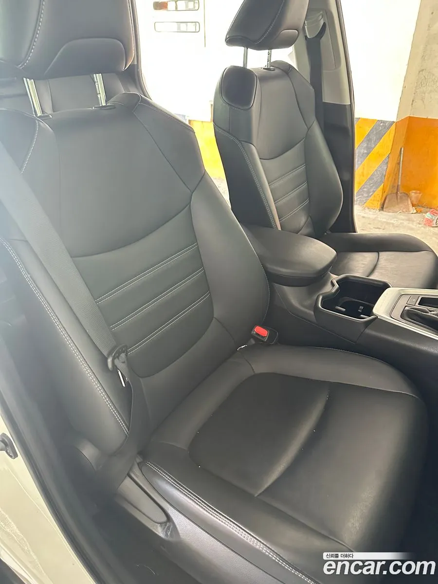 Toyota RAV4 2022 — 6