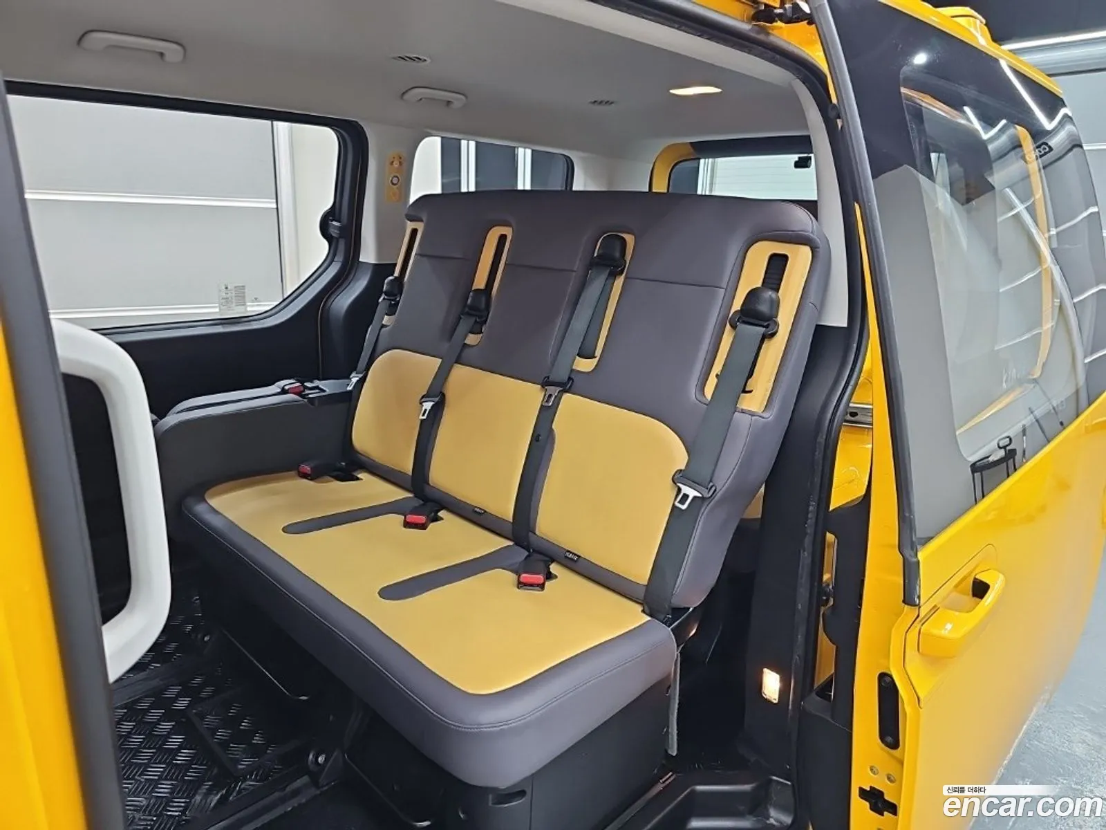 Hyundai Staria 2022 — 4