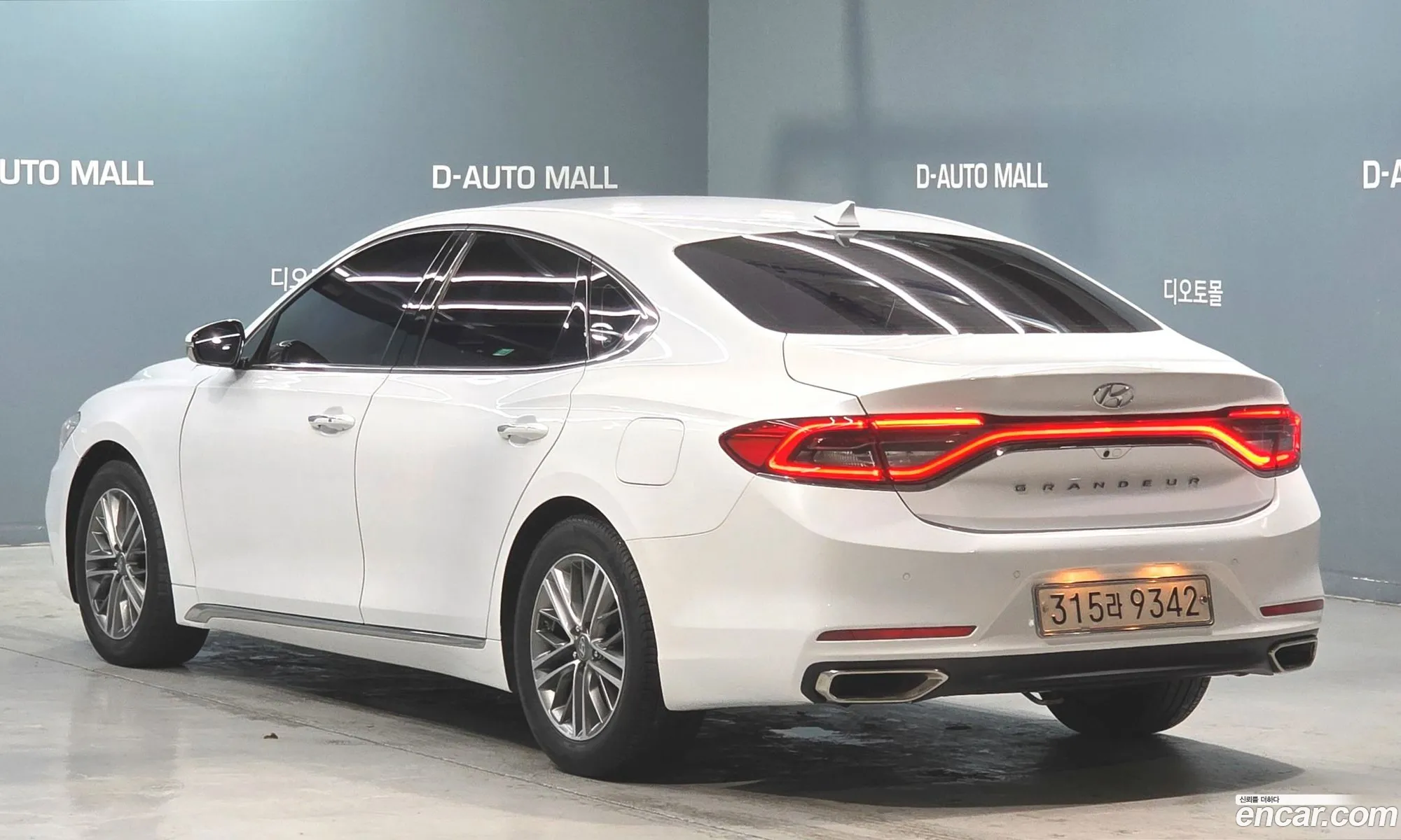 Hyundai Grandeur IG 2017 — 9