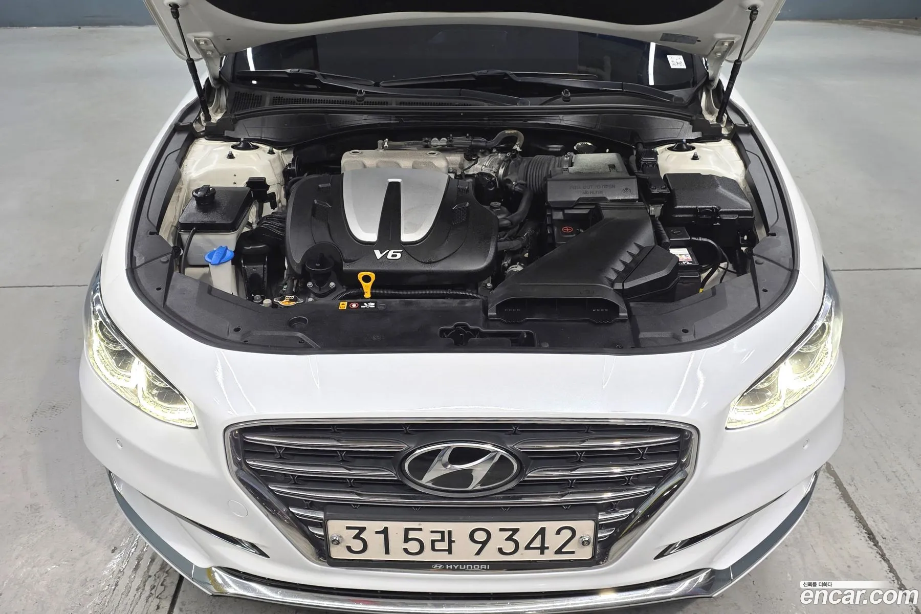 Hyundai Grandeur IG 2017 — 14