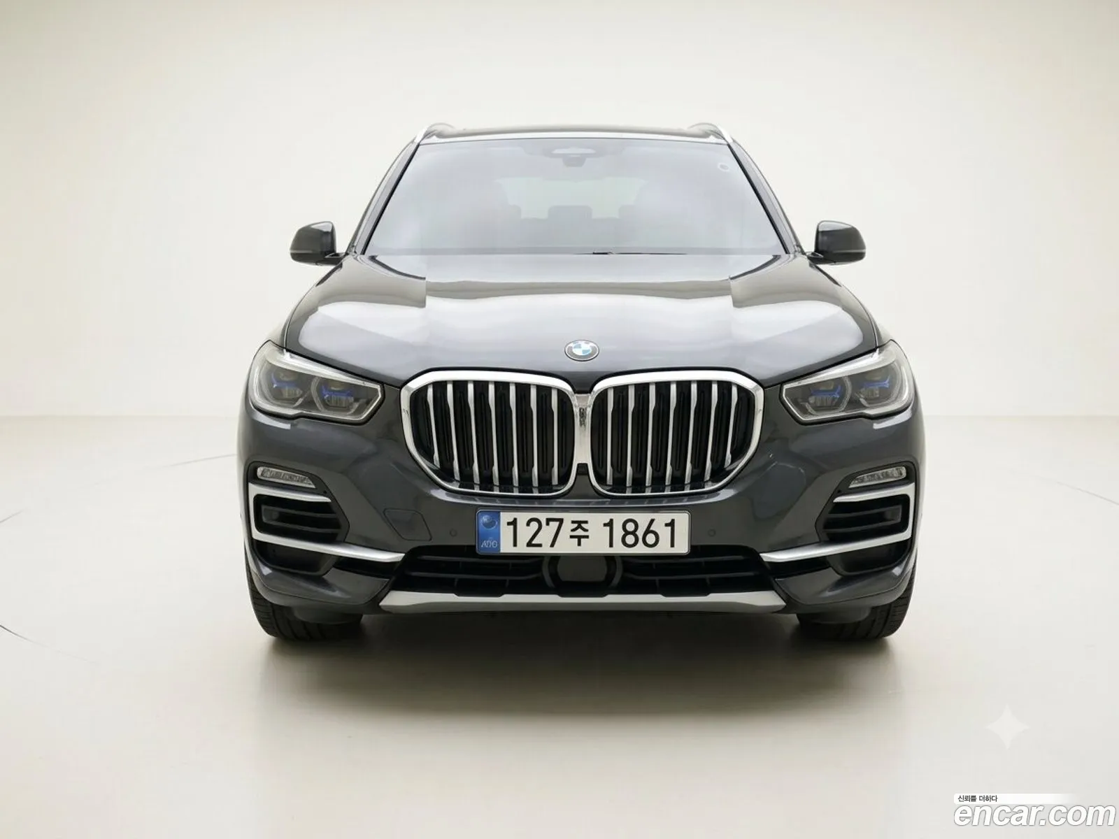 BMW X5 2021 — 8