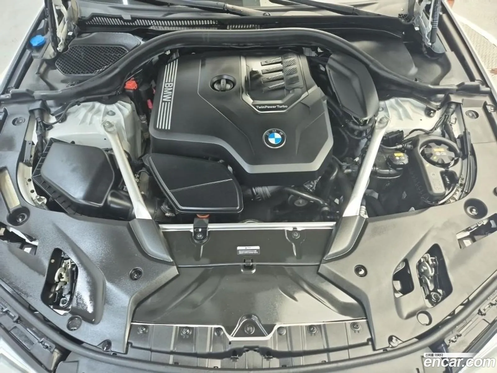 BMW 5 Series 2022 — 6