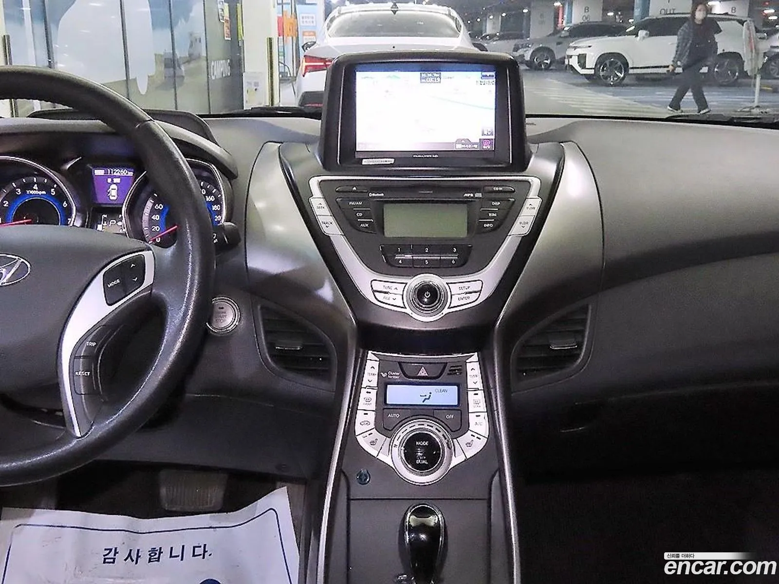 Hyundai Elantra MD 2012 — 5