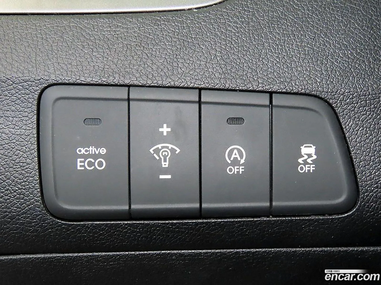 Hyundai Elantra MD 2012 — 17
