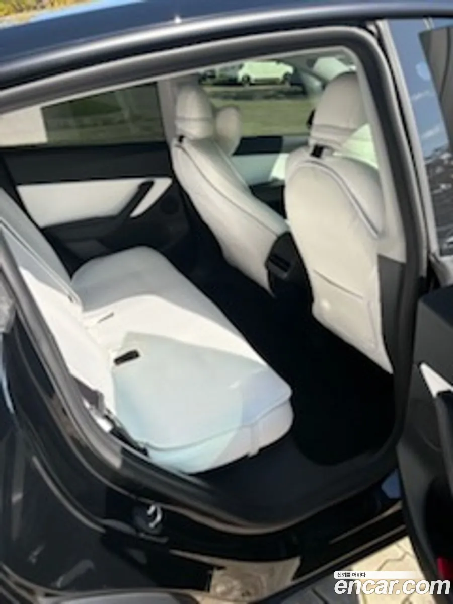 Tesla Model Y 2022 — 2