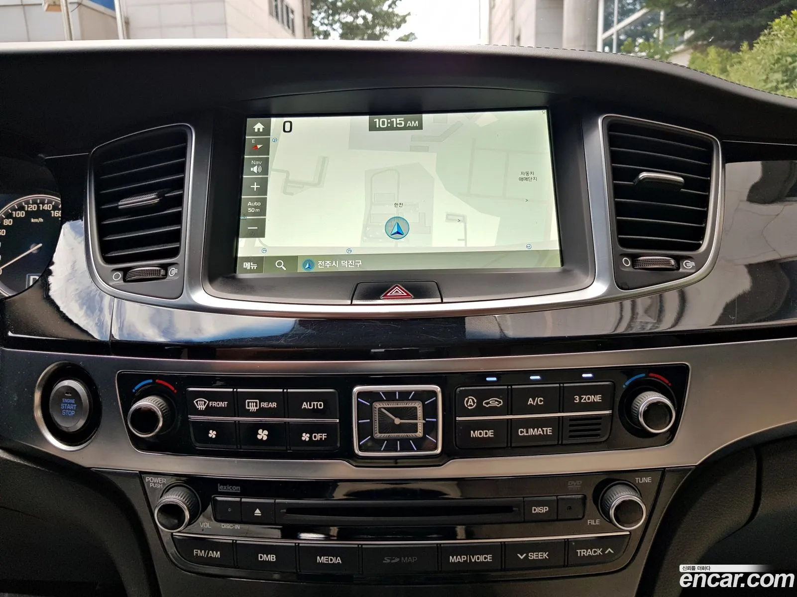 Hyundai Equus 2015 — 16