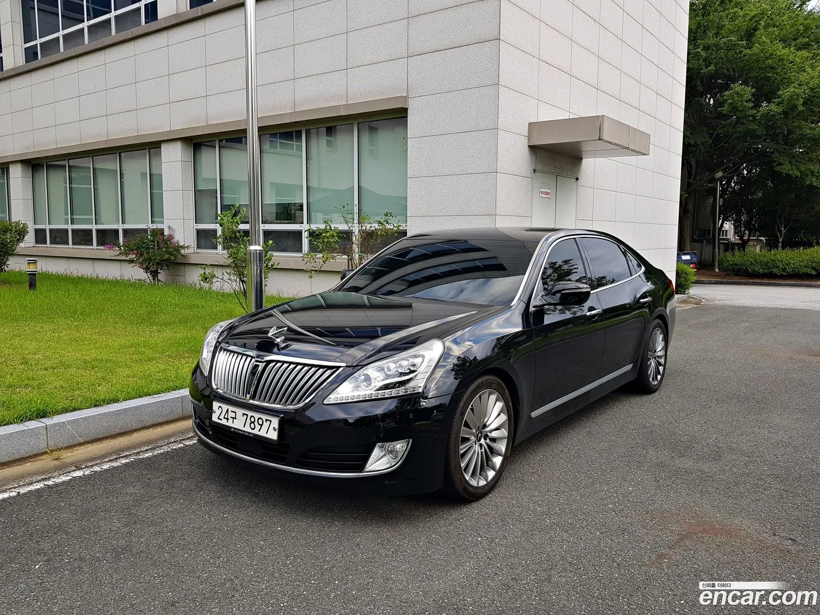 Hyundai Equus 2015 — 10