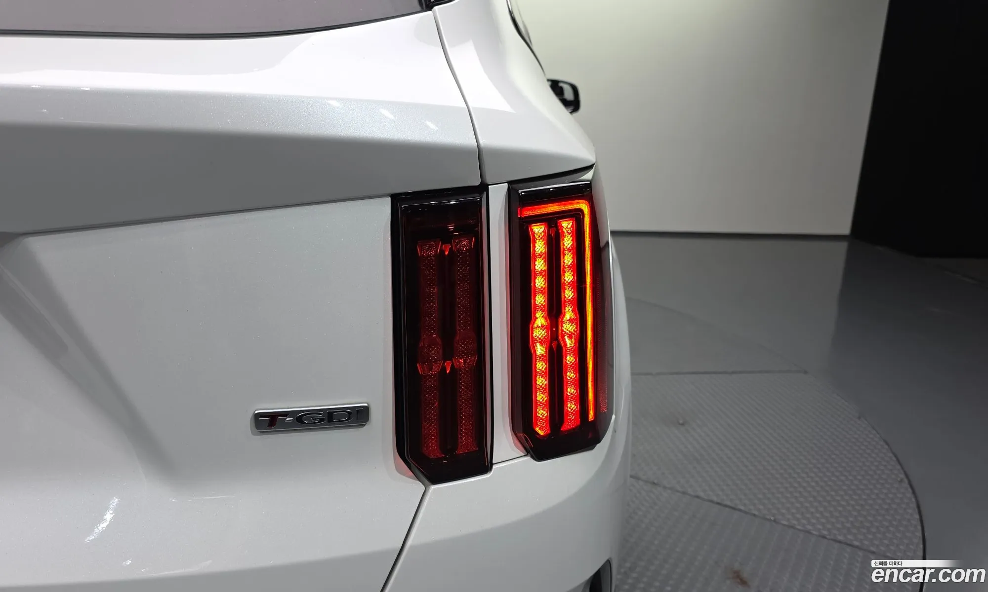 Kia Sorento 2020 KNARL81FHMA071790 — 18