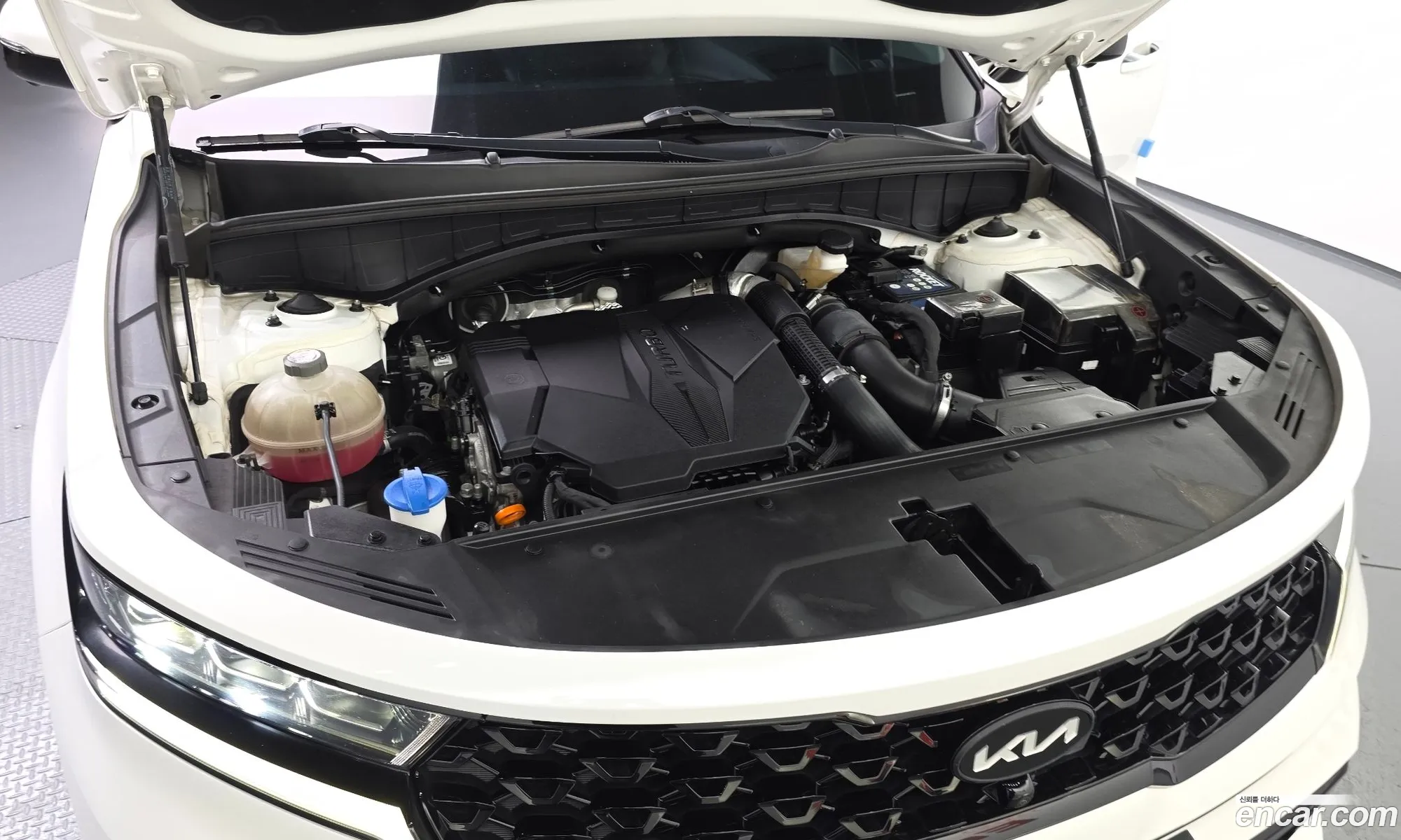 Kia Sorento 2020 KNARL81FHMA071790 — 16