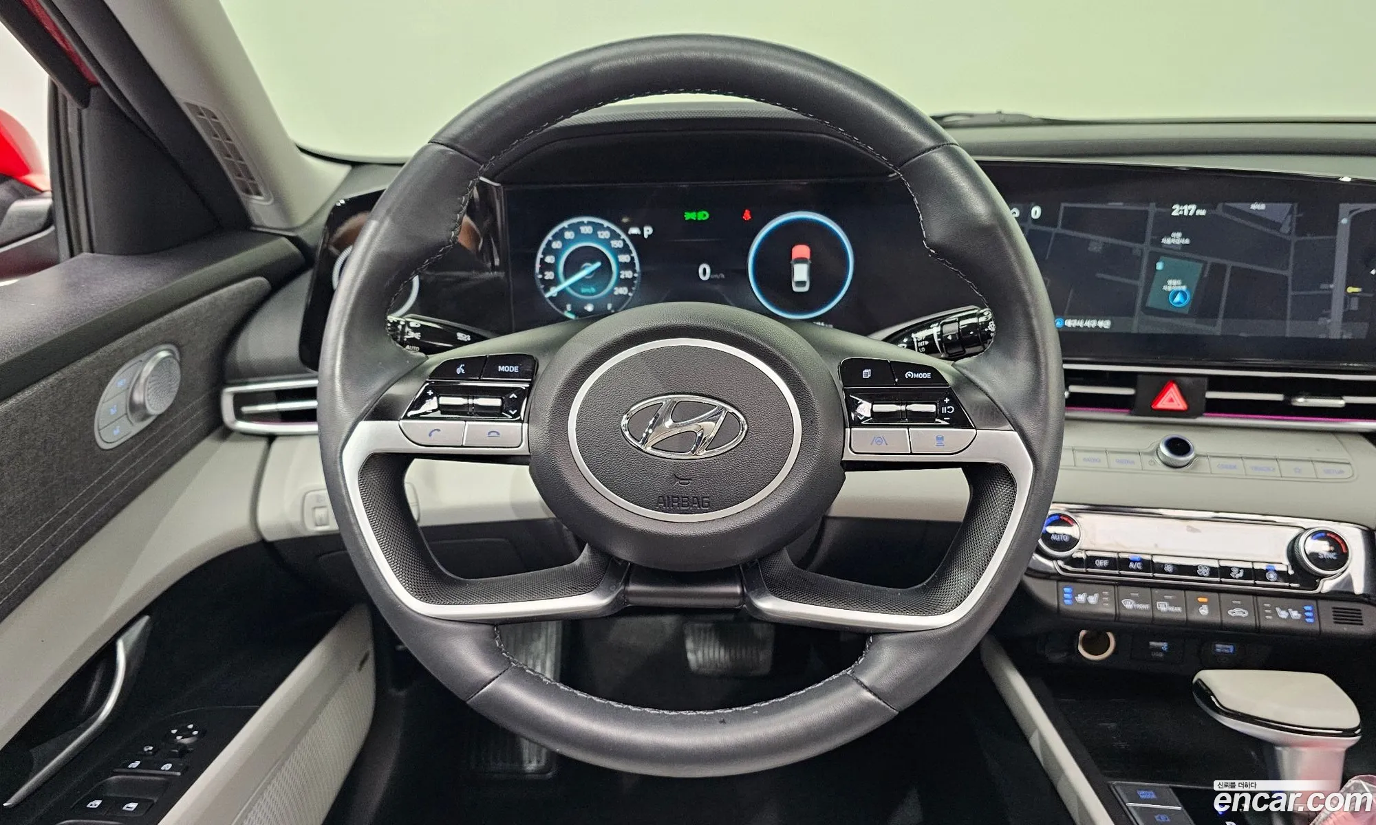 Hyundai Elantra 2022 — 31