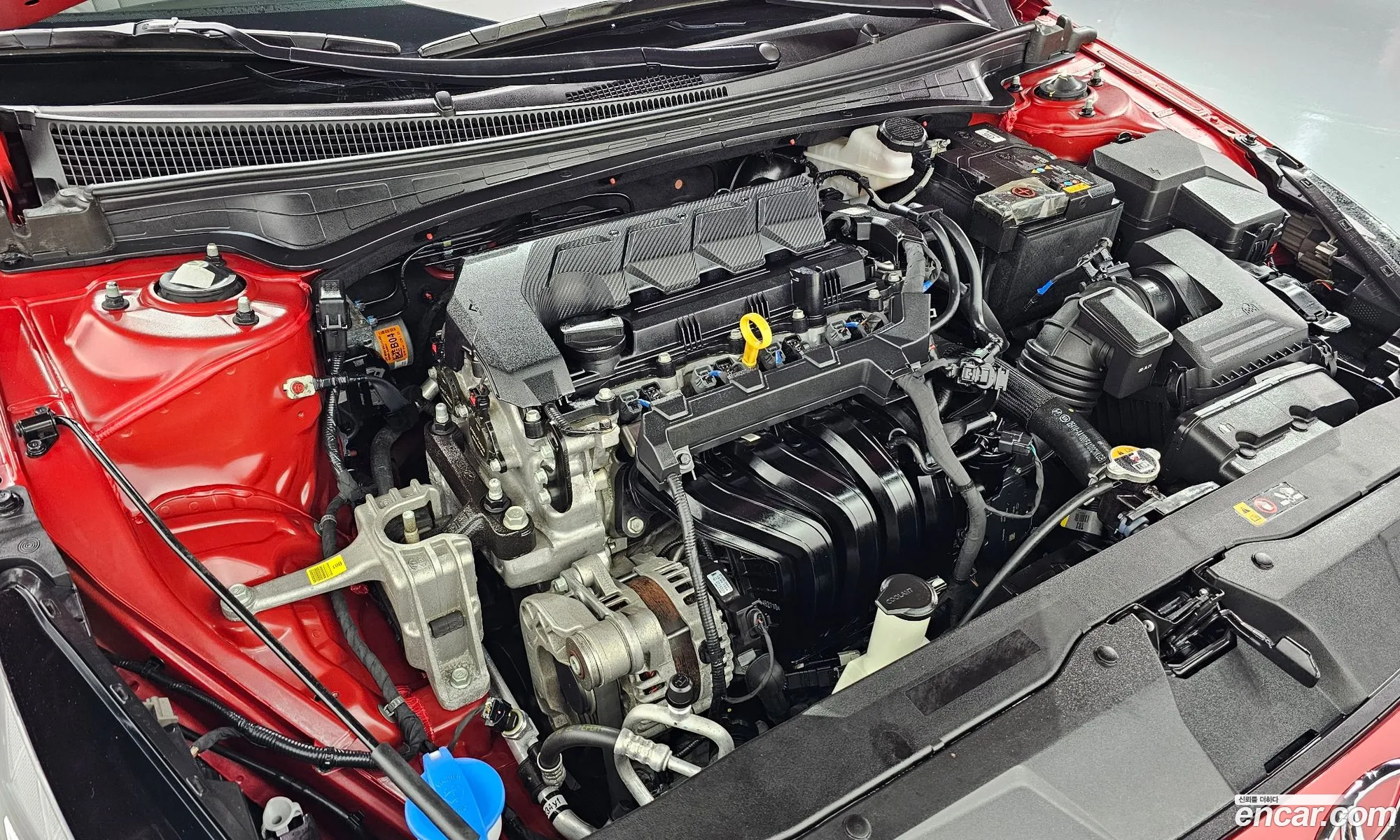 Hyundai Elantra 2022 — 20