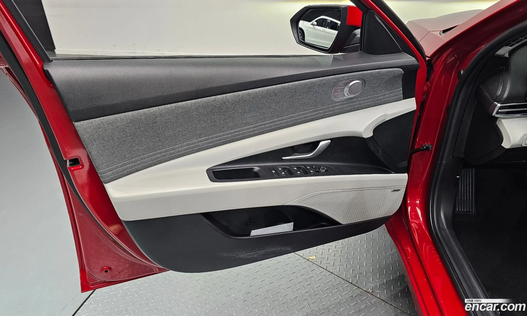 Hyundai Elantra 2022 — 29