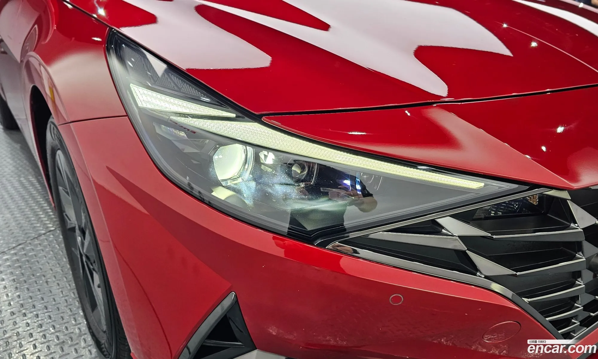 Hyundai Elantra 2022 — 28