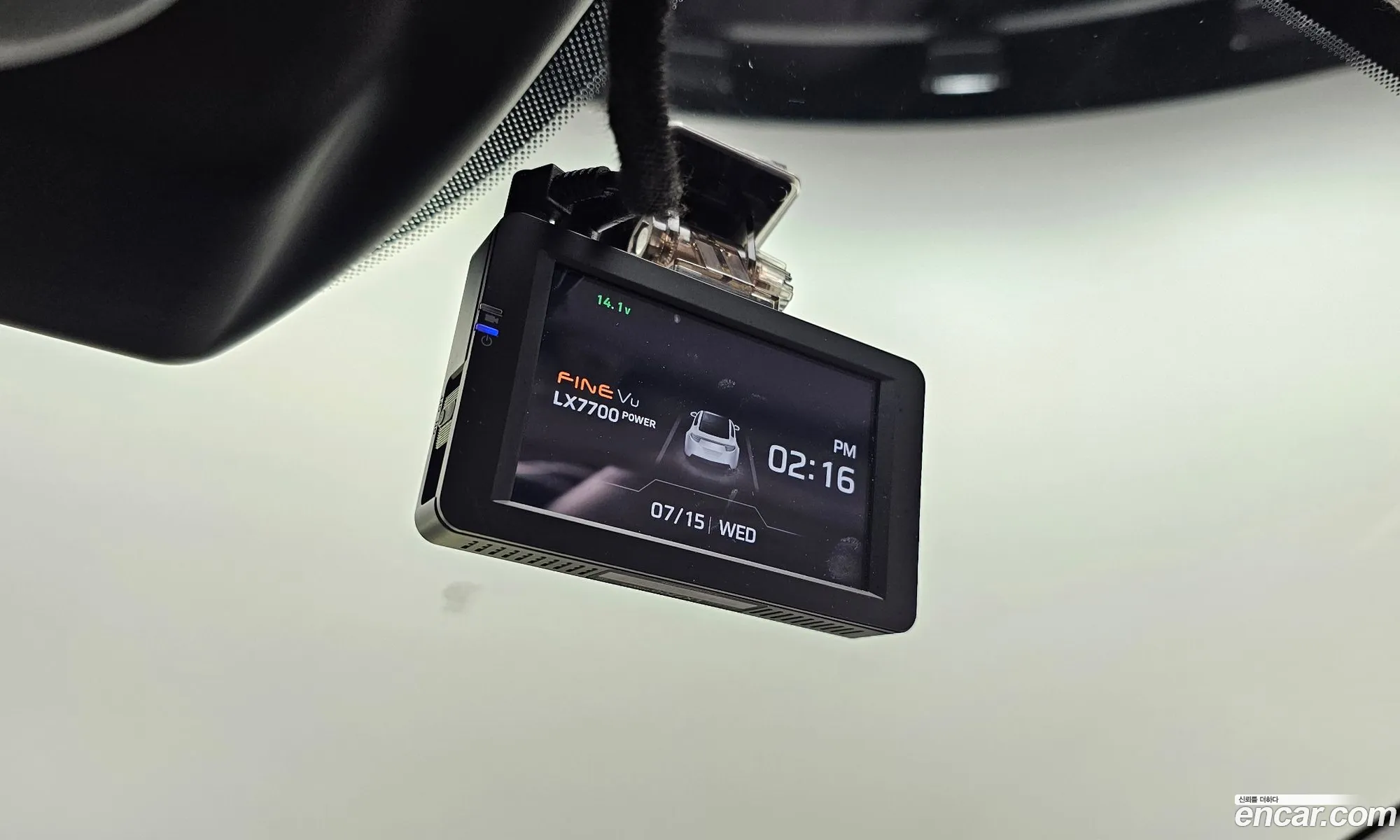 Hyundai Elantra 2022 — 4