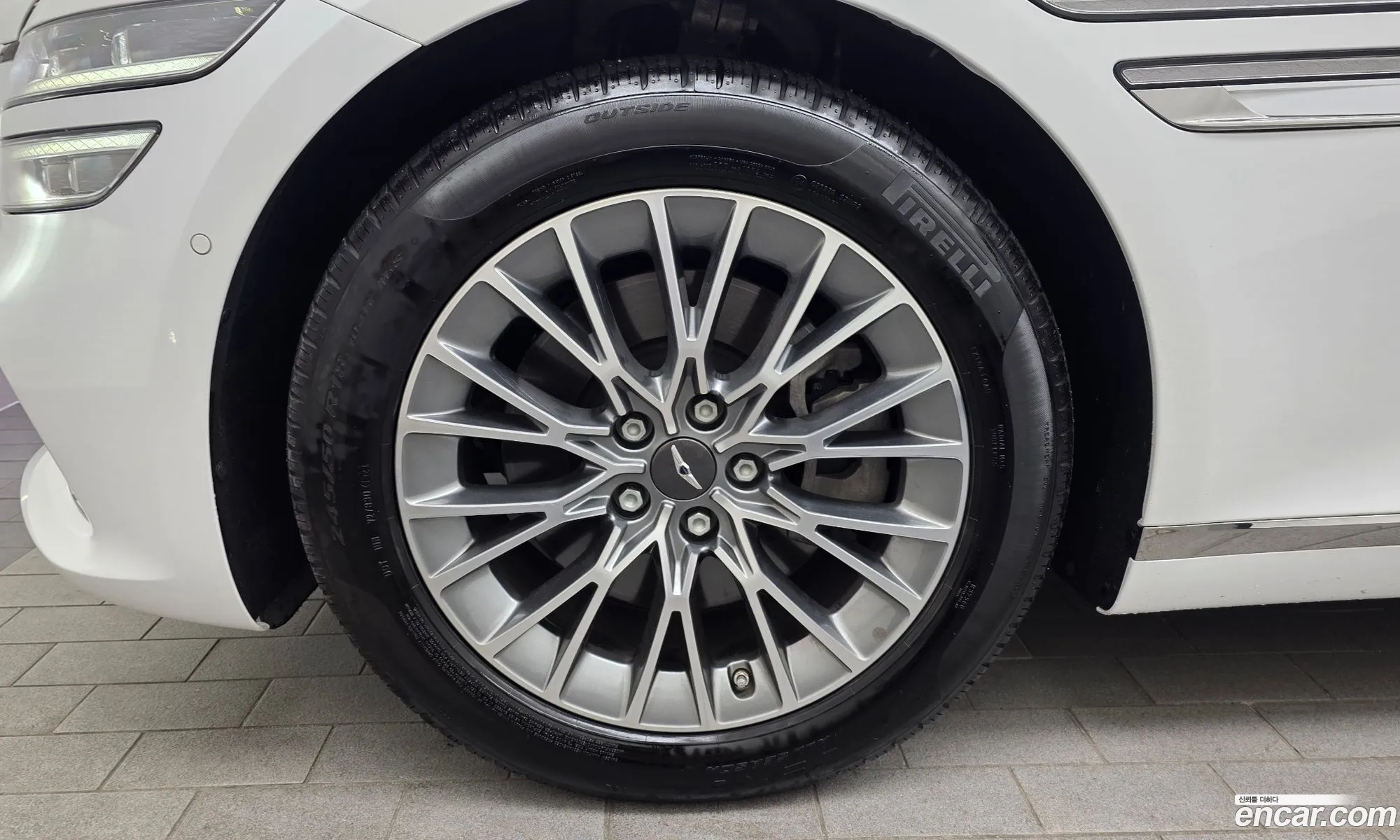 Genesis G80 2023 KMTGB41CBRU208036 — 19