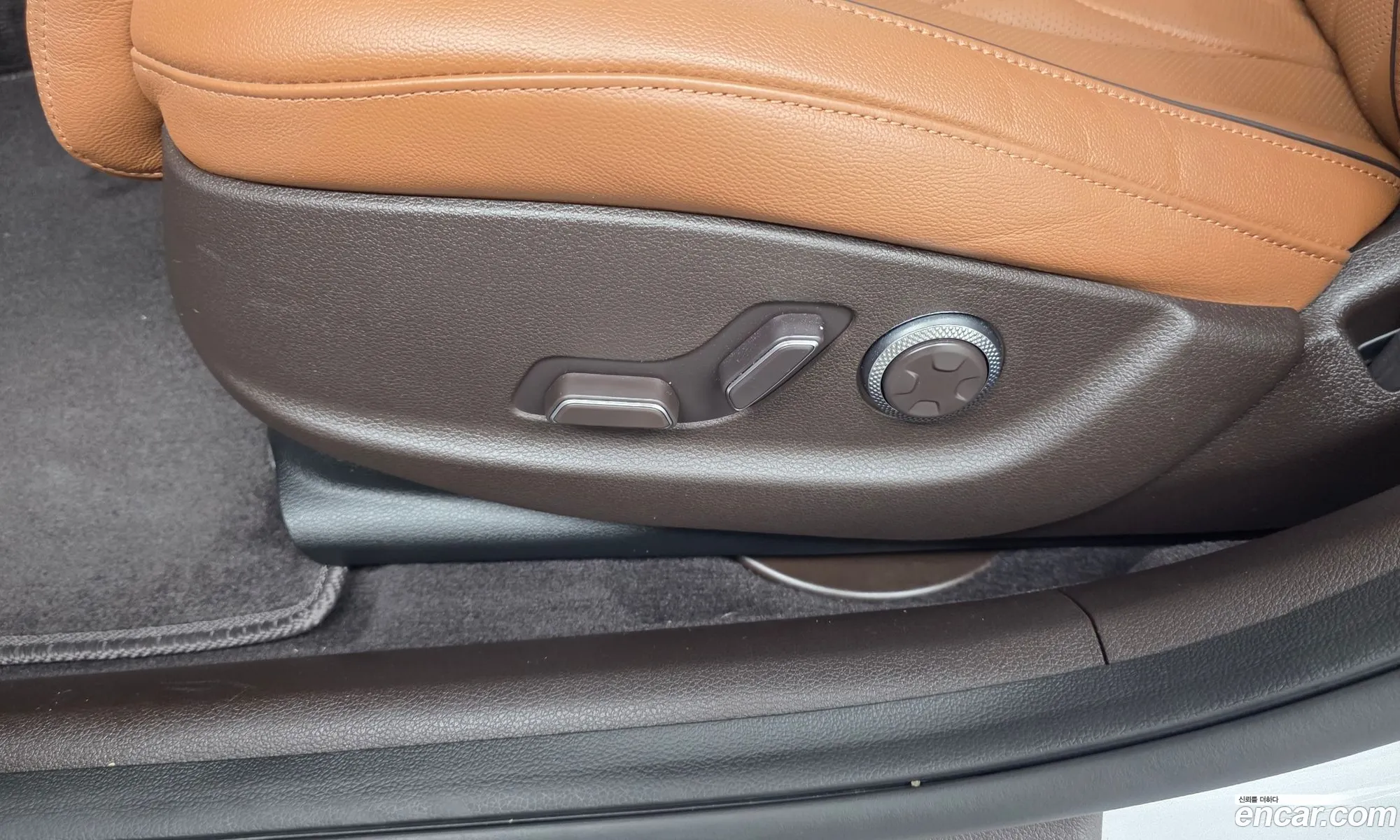Genesis G80 2023 KMTGB41CBRU208036 — 16