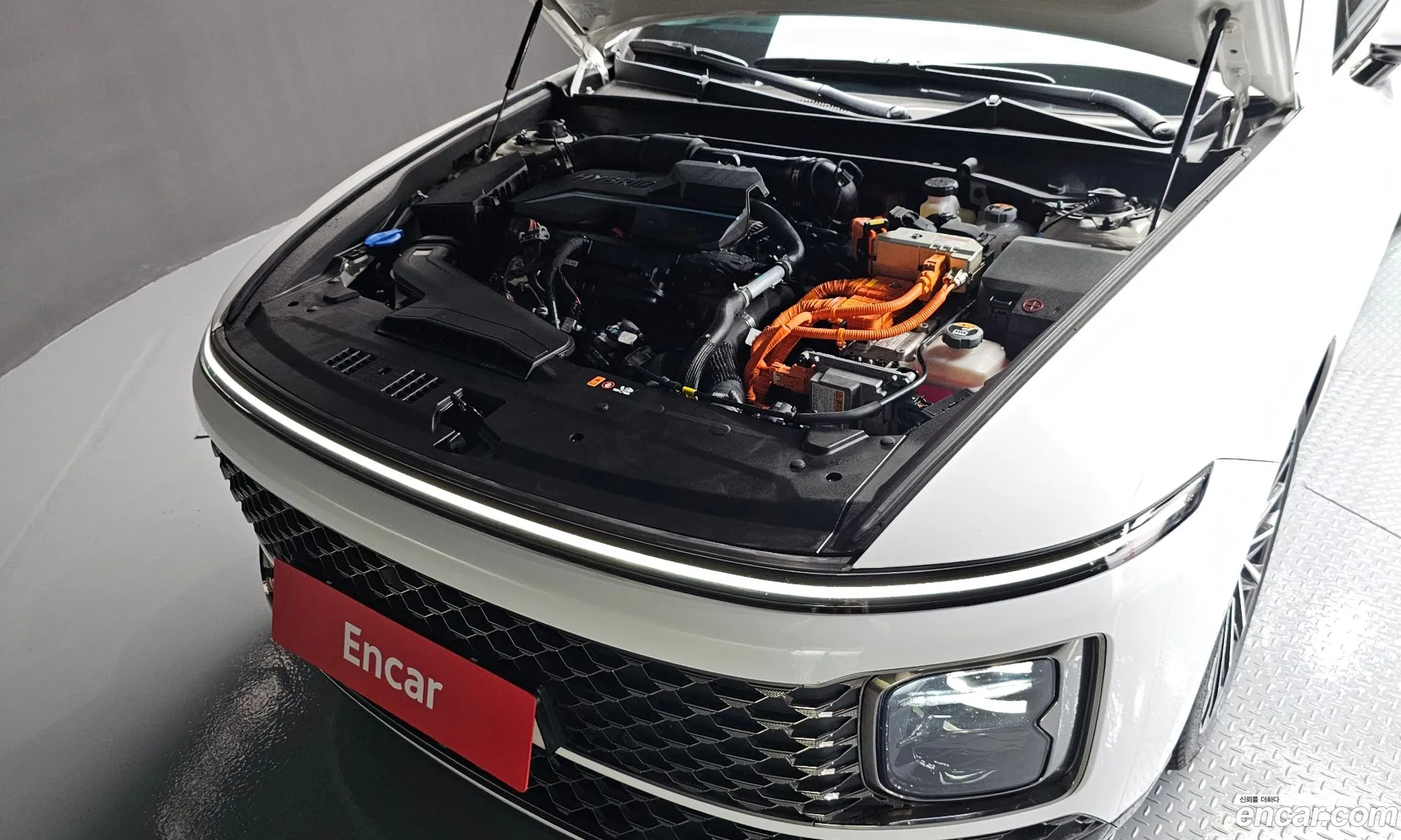 Hyundai Grandeur Hybrid 2023 — 6