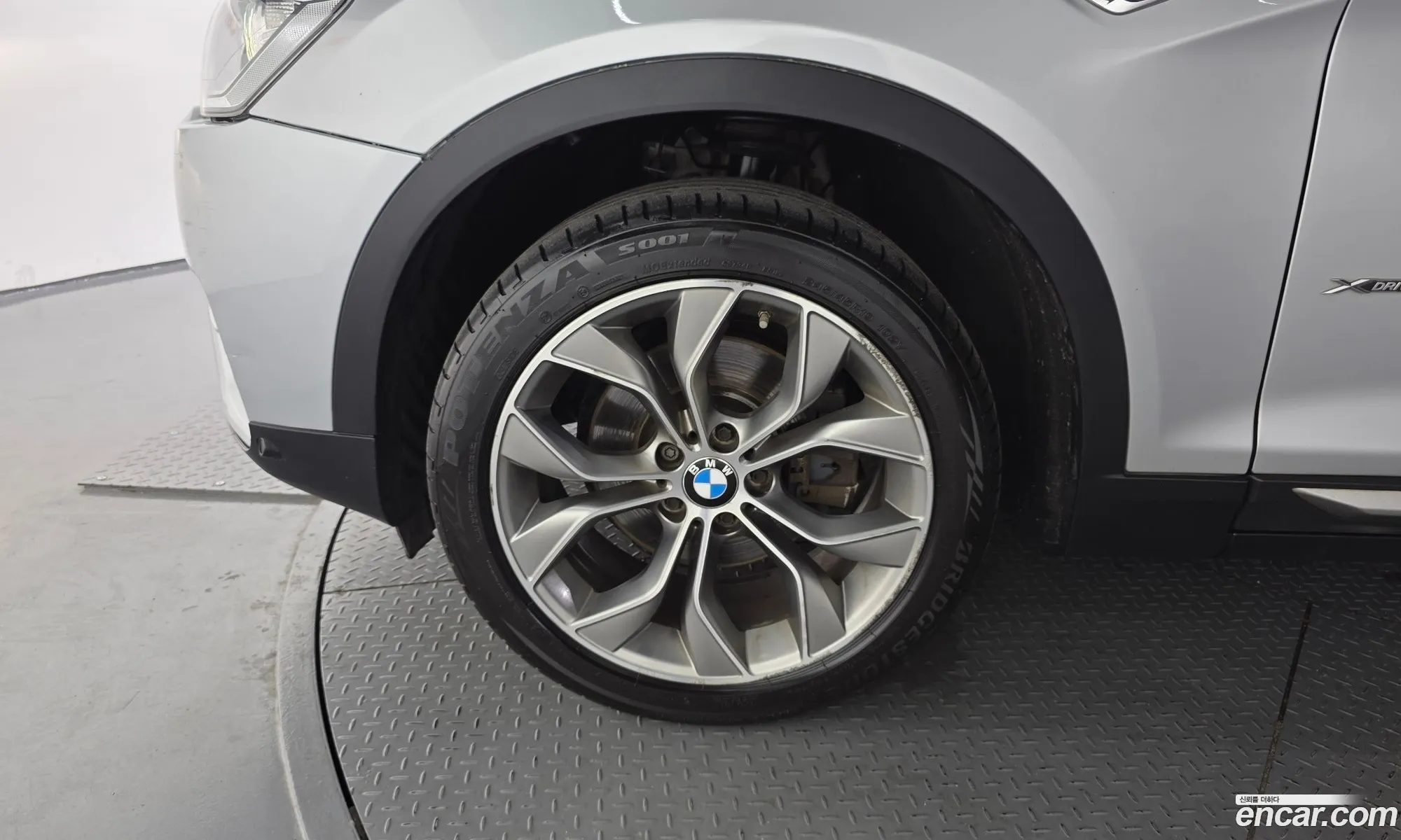 BMW X4 2017 WBAXX110XH0T39789 — 6