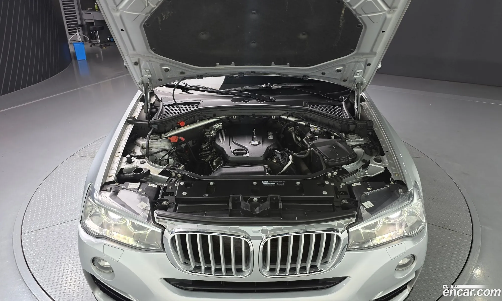 BMW X4 2017 WBAXX110XH0T39789 — 2