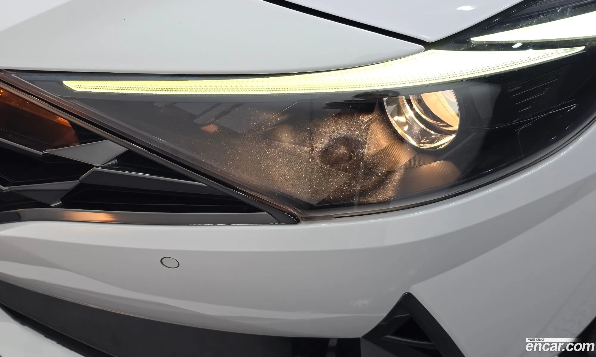 Hyundai Elantra Hybrid 2022 — 20