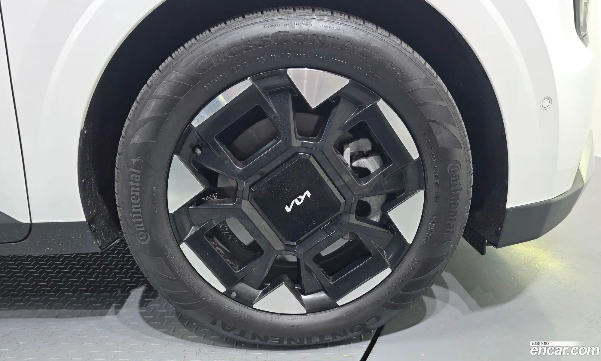 Kia Carnival 2024 — 24