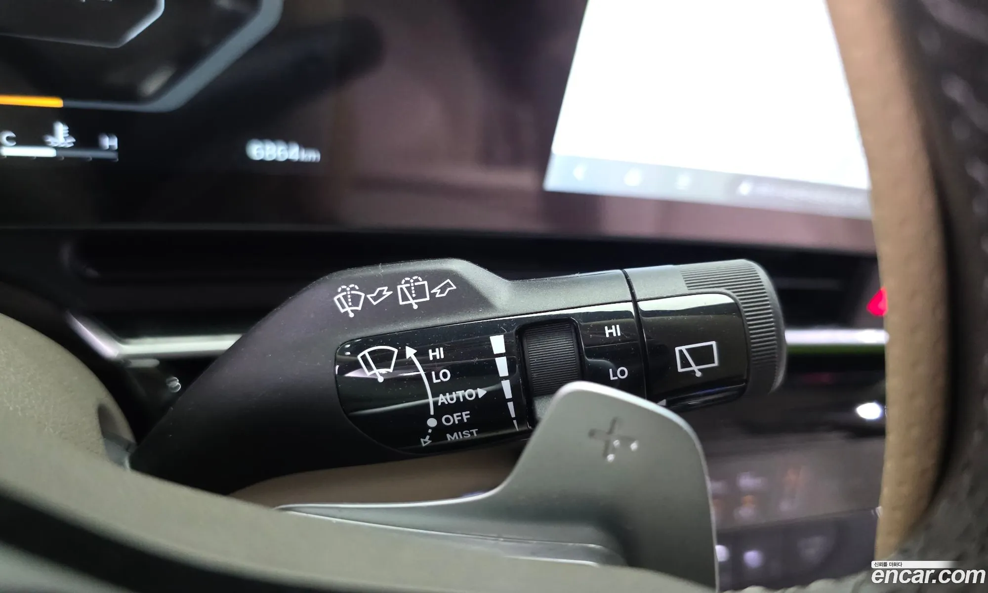 Kia Carnival 2024 — 25