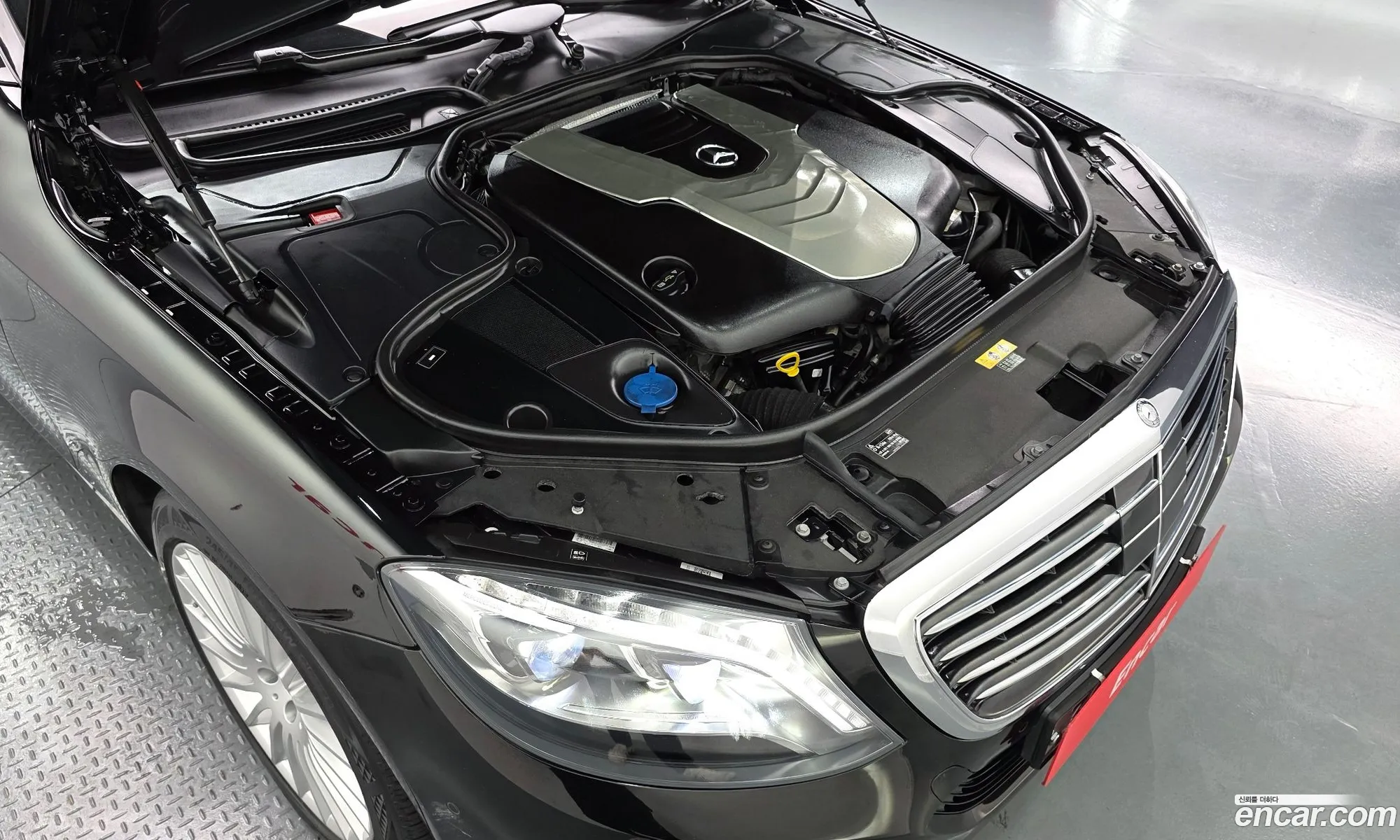 Mercedes-Benz S-Class W222 2015 — 13