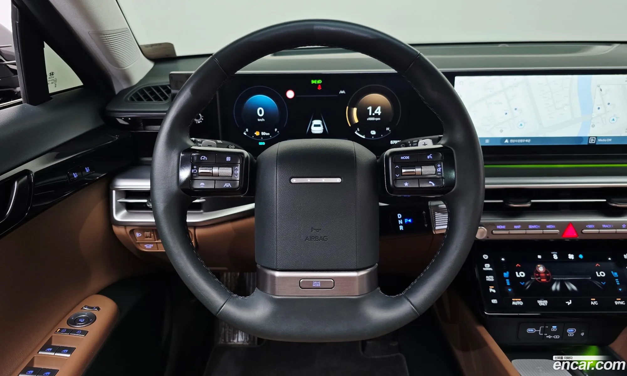 Hyundai Grandeur Hybrid 2023 — 34