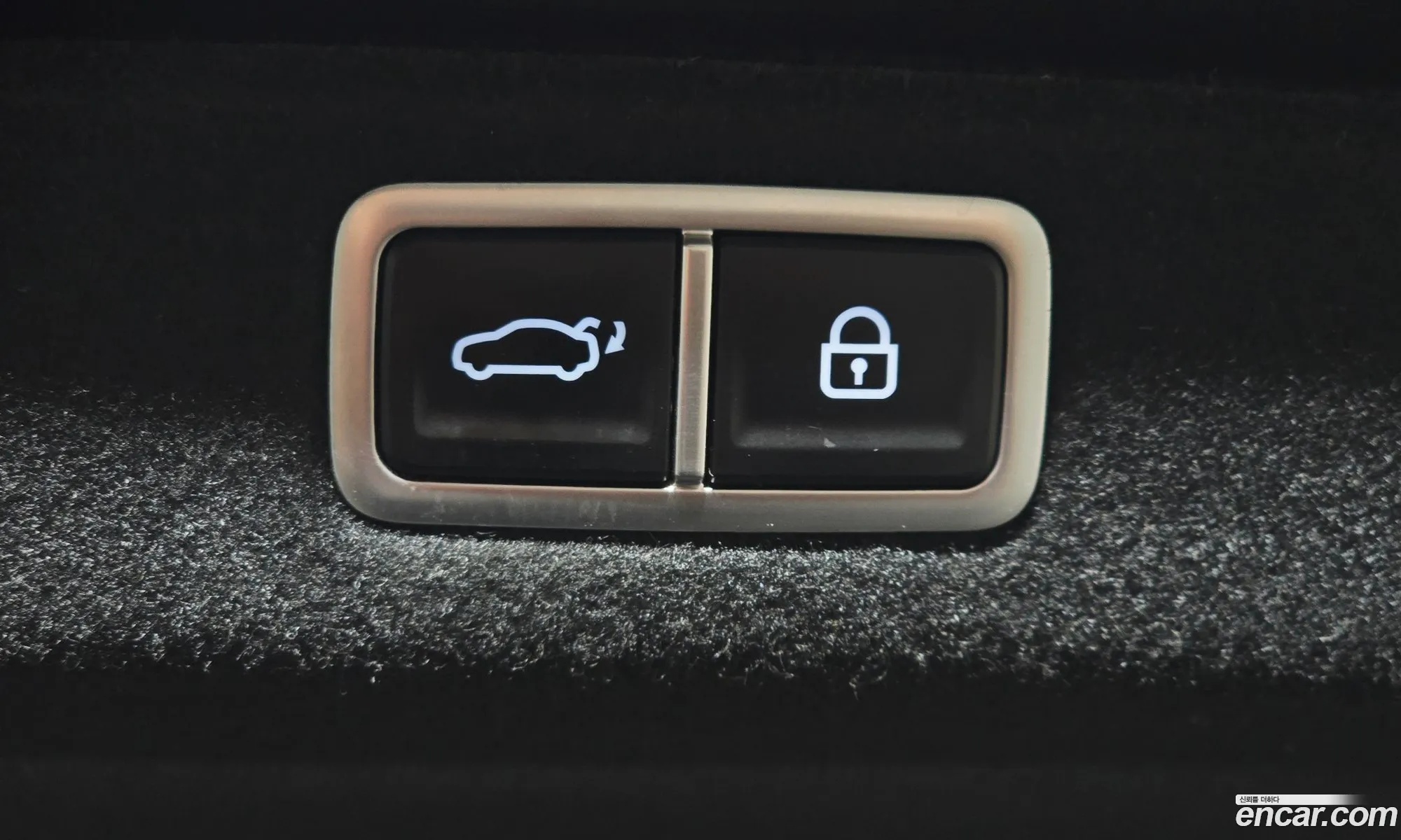 Hyundai Grandeur Hybrid 2023 — 29