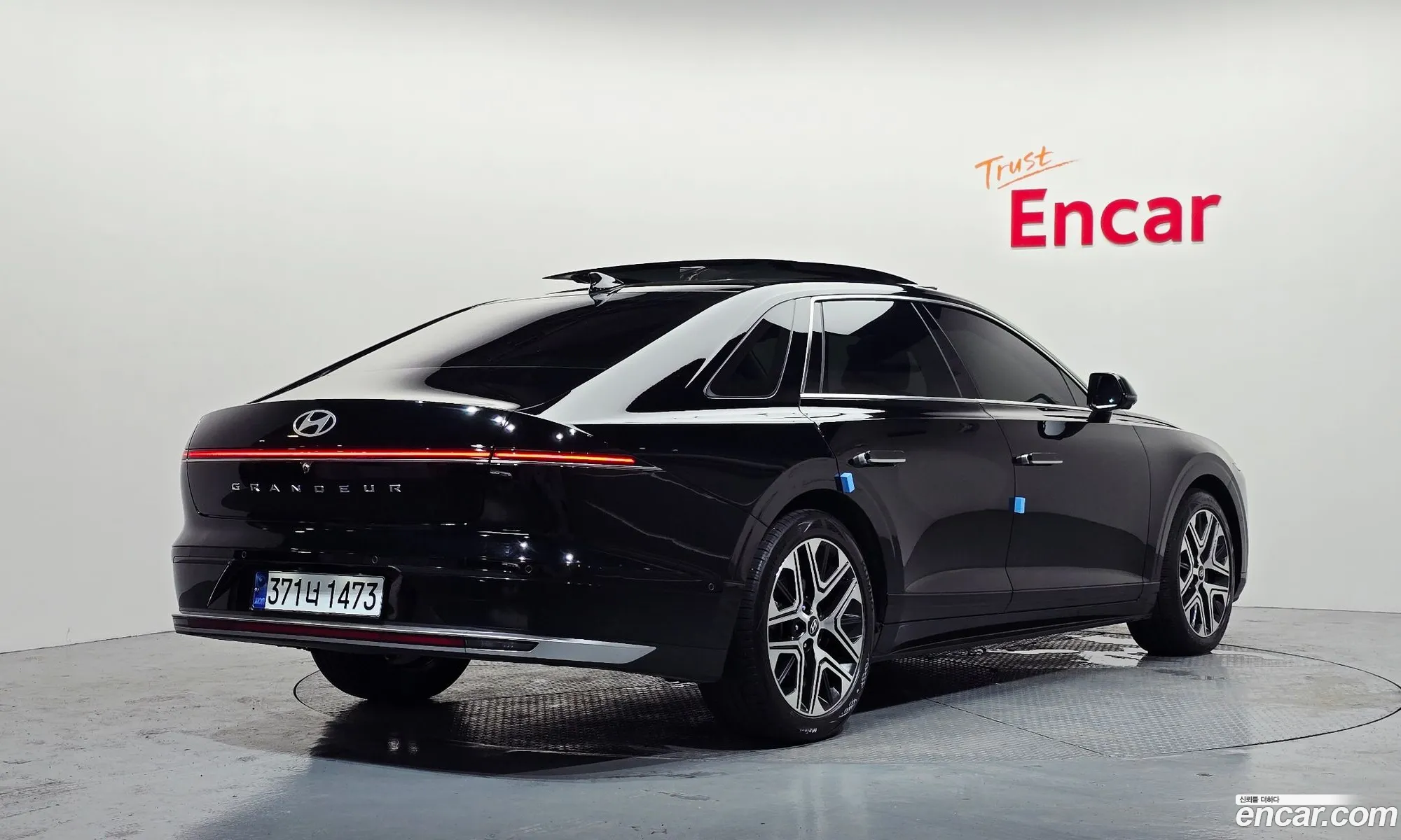 Hyundai Grandeur Hybrid 2023 — 2