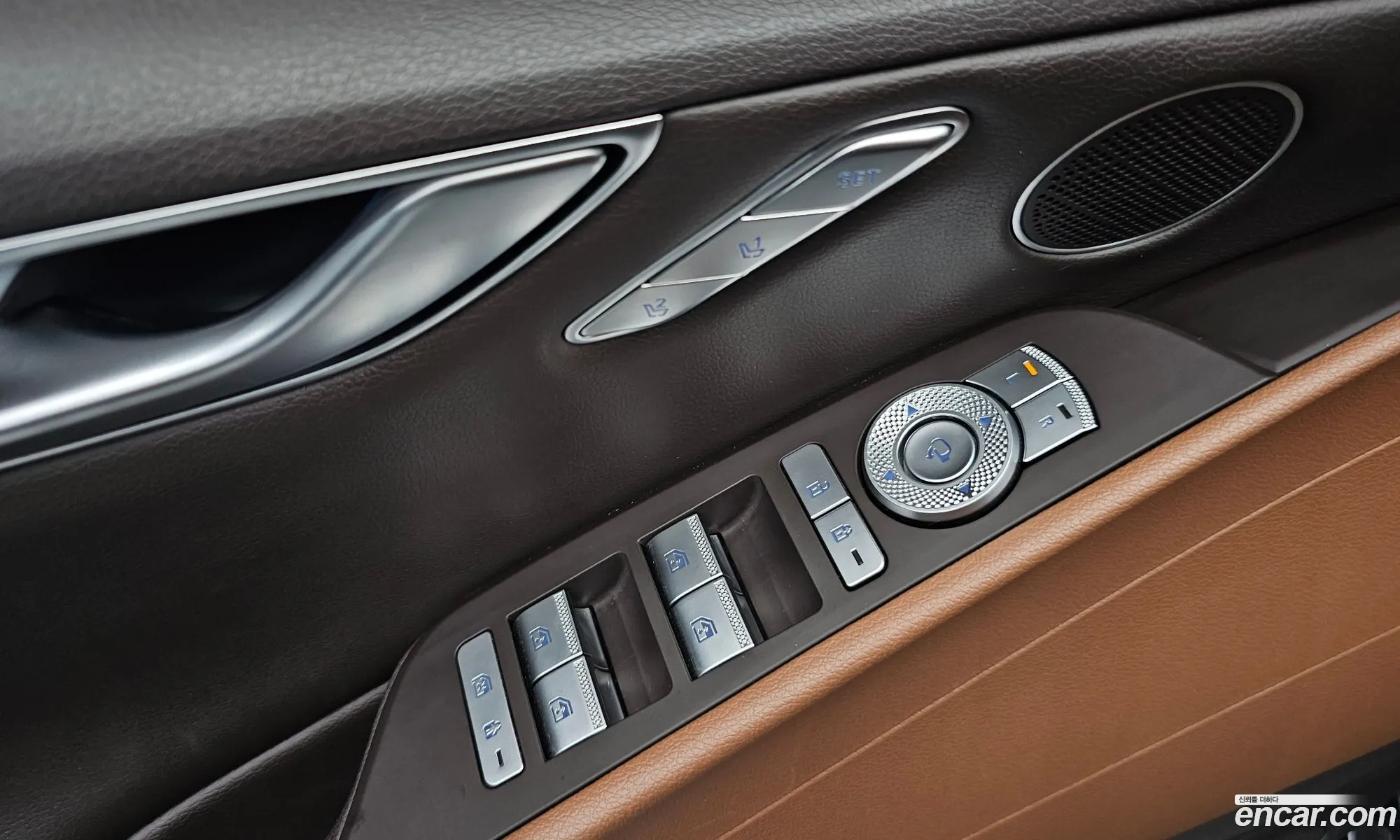 Genesis G80 2022 KMTGB41CDNU123017 — 26