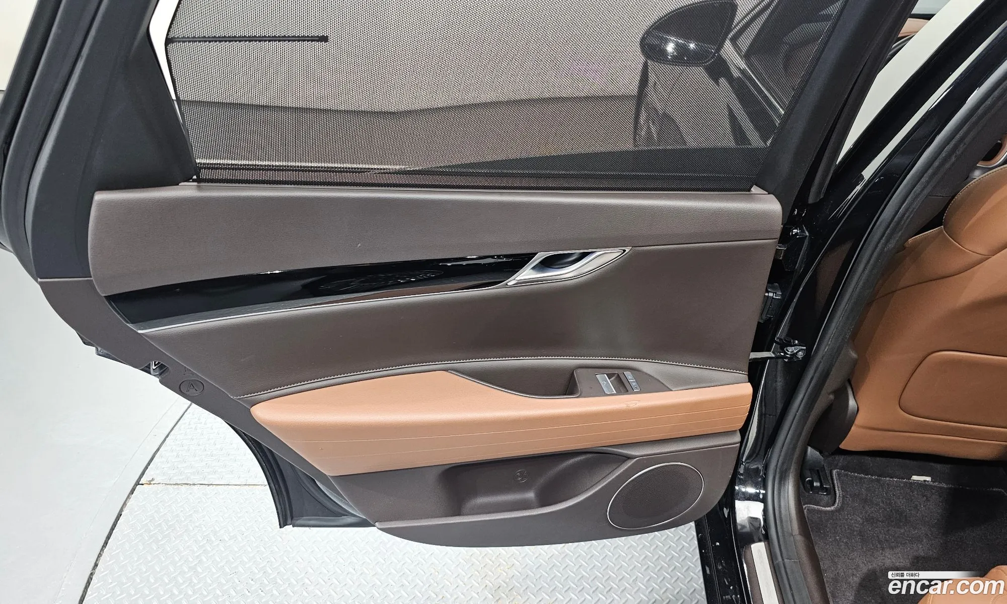 Genesis G80 2022 KMTGB41CDNU123017 — 8