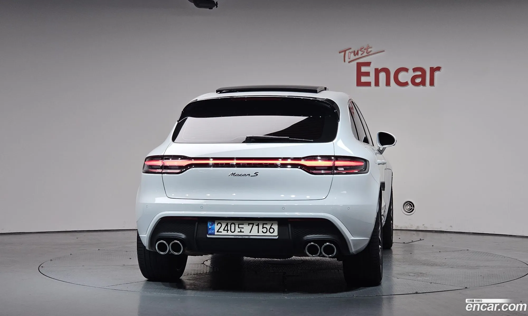 Porsche Macan 2022 WP1AG2952NLB36144 — 17