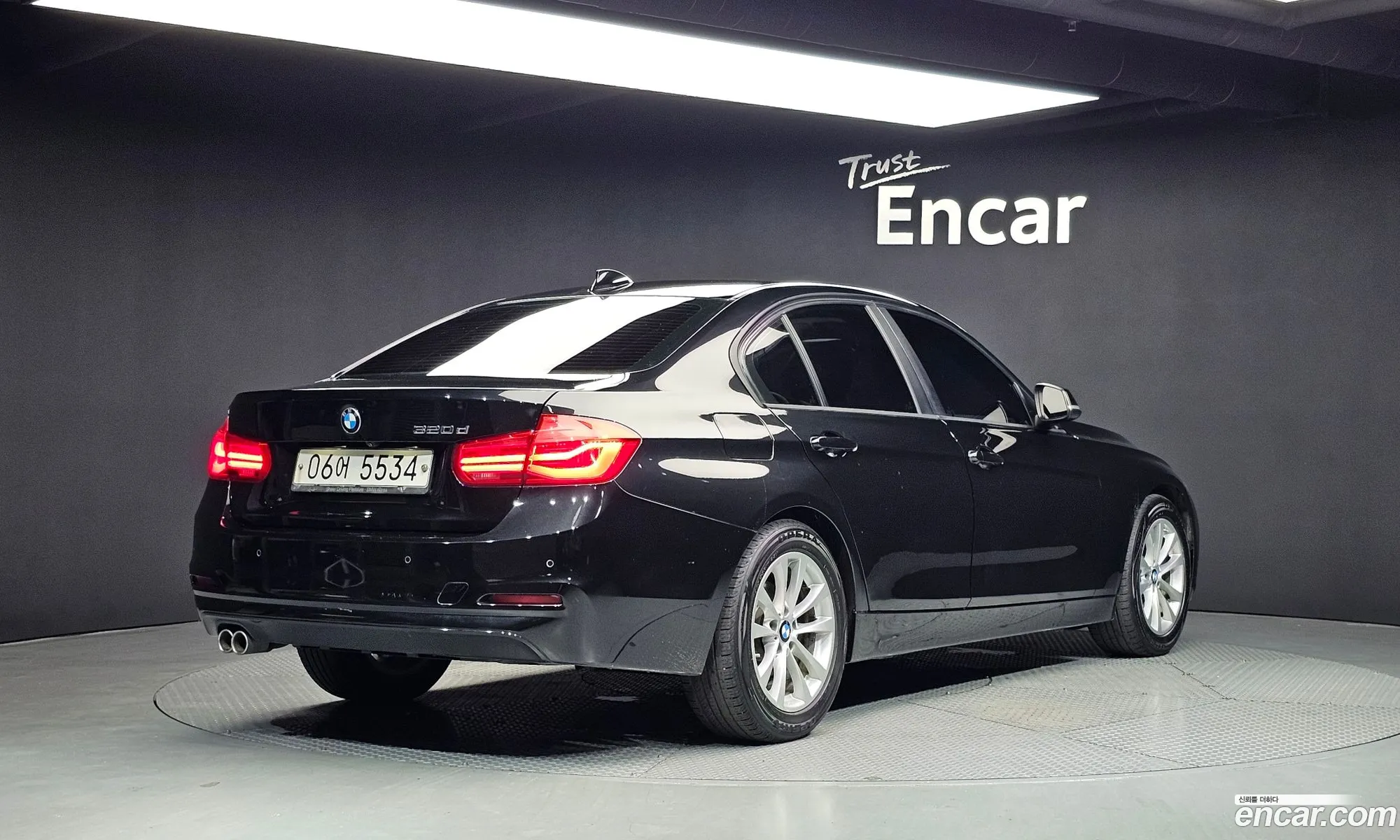 BMW 3 Series 2018 WBA8C5101JK733859 — 5