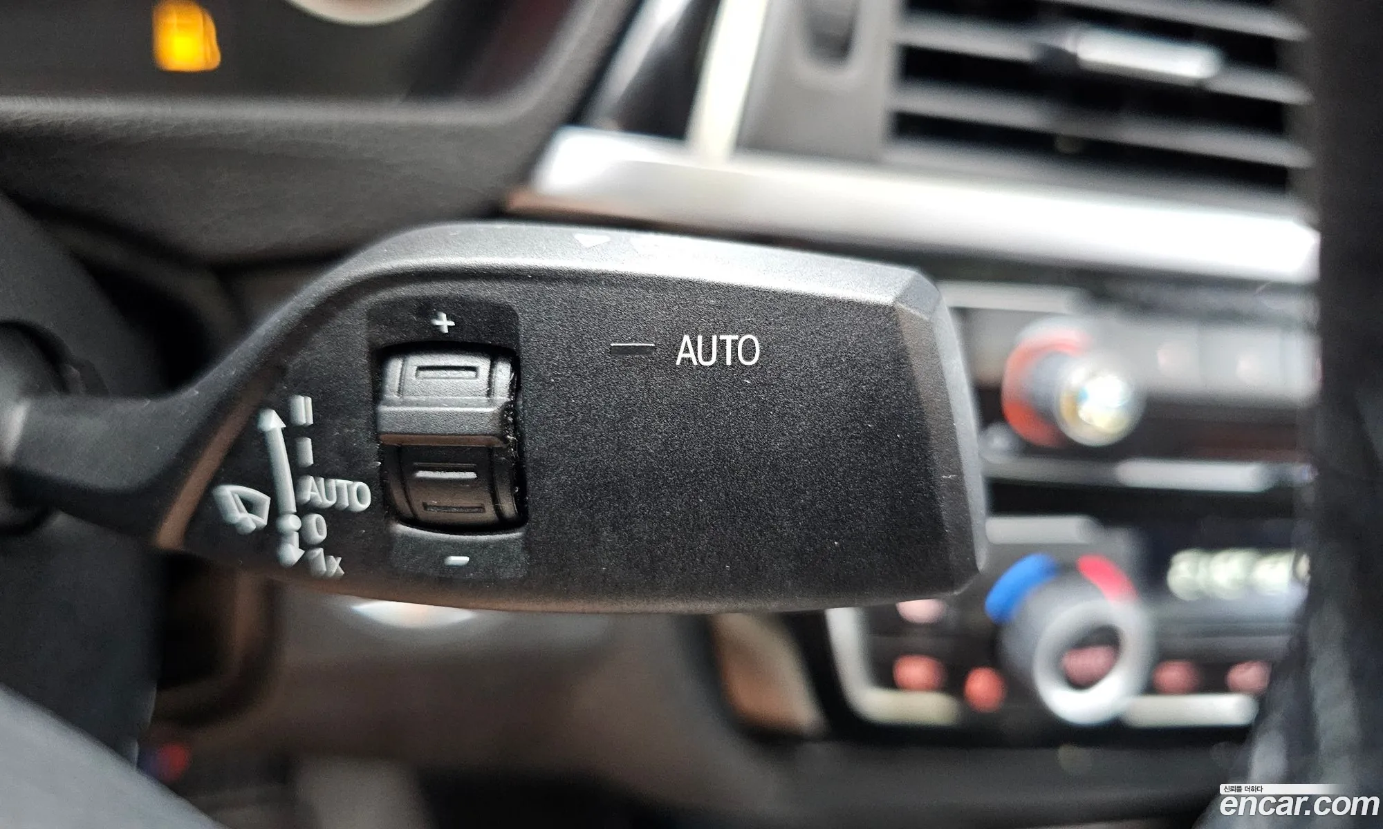 BMW 3 Series 2018 WBA8C5101JK733859 — 9