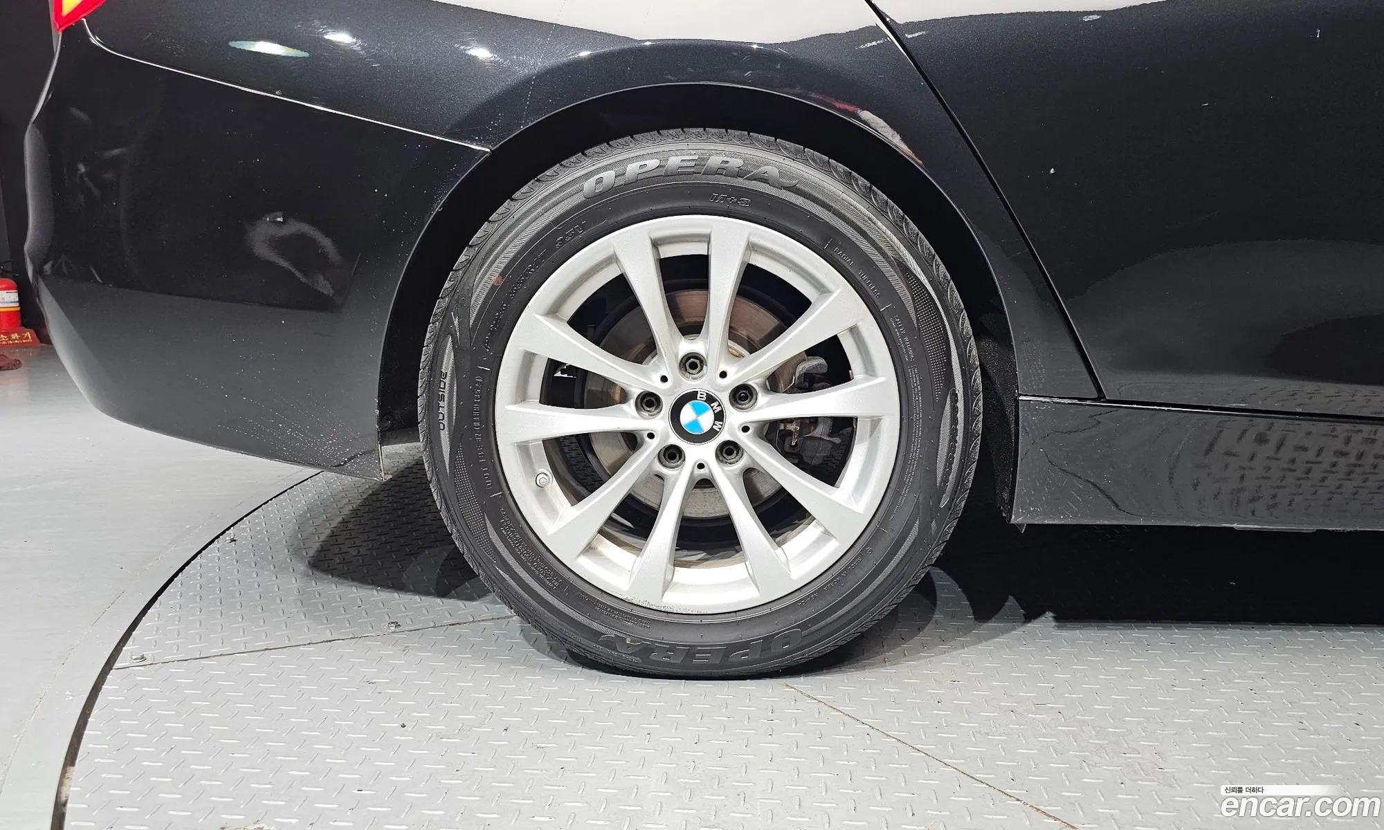 BMW 3 Series 2018 WBA8C5101JK733859 — 7